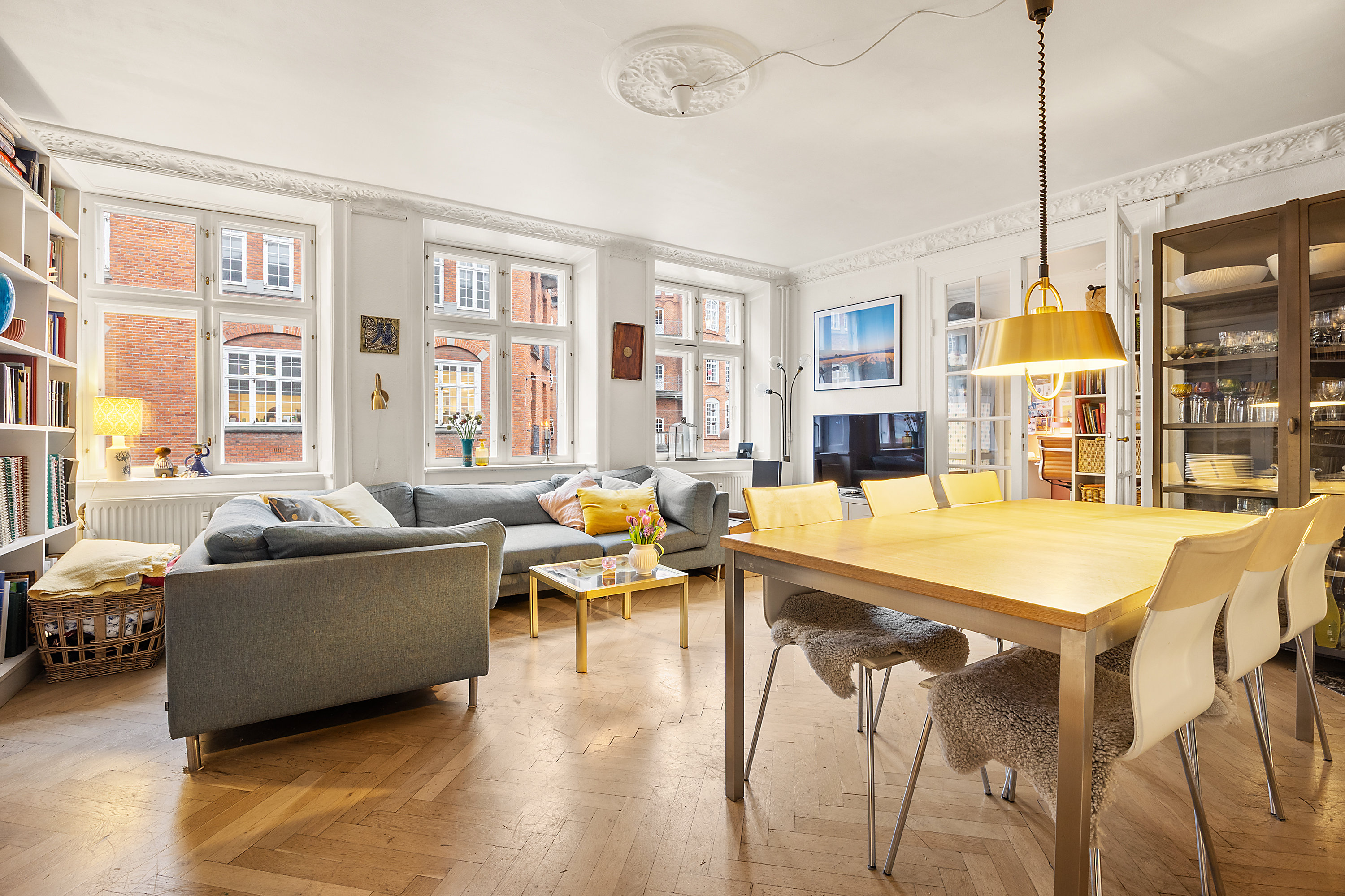 Fremhævet stue billede i fuldskærmstilstand. Billede af Gothersgade 56, 2., 1123 København K