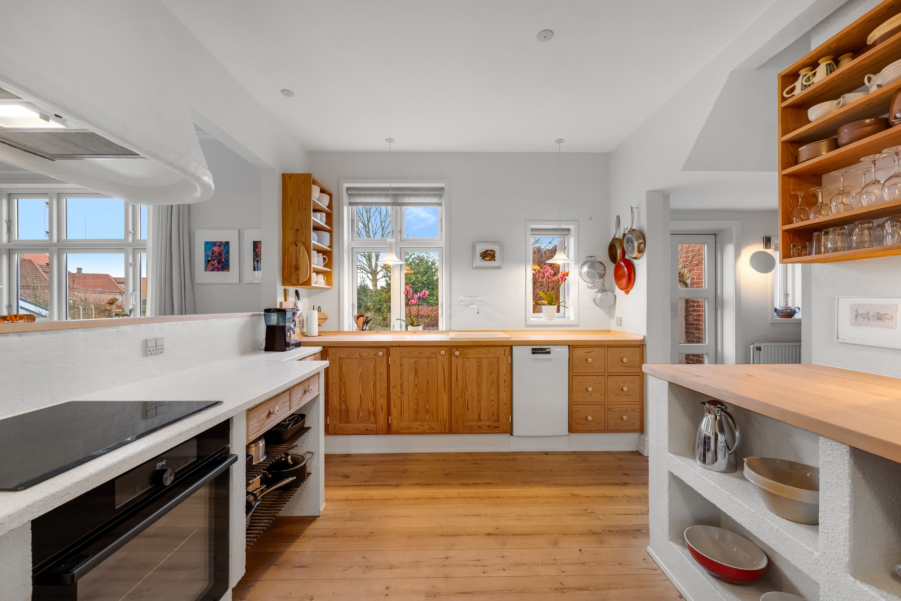 Fremhævet køkken billede i fuldskærmstilstand. Billede af Kongevejen 14, 6950 Ringkøbing