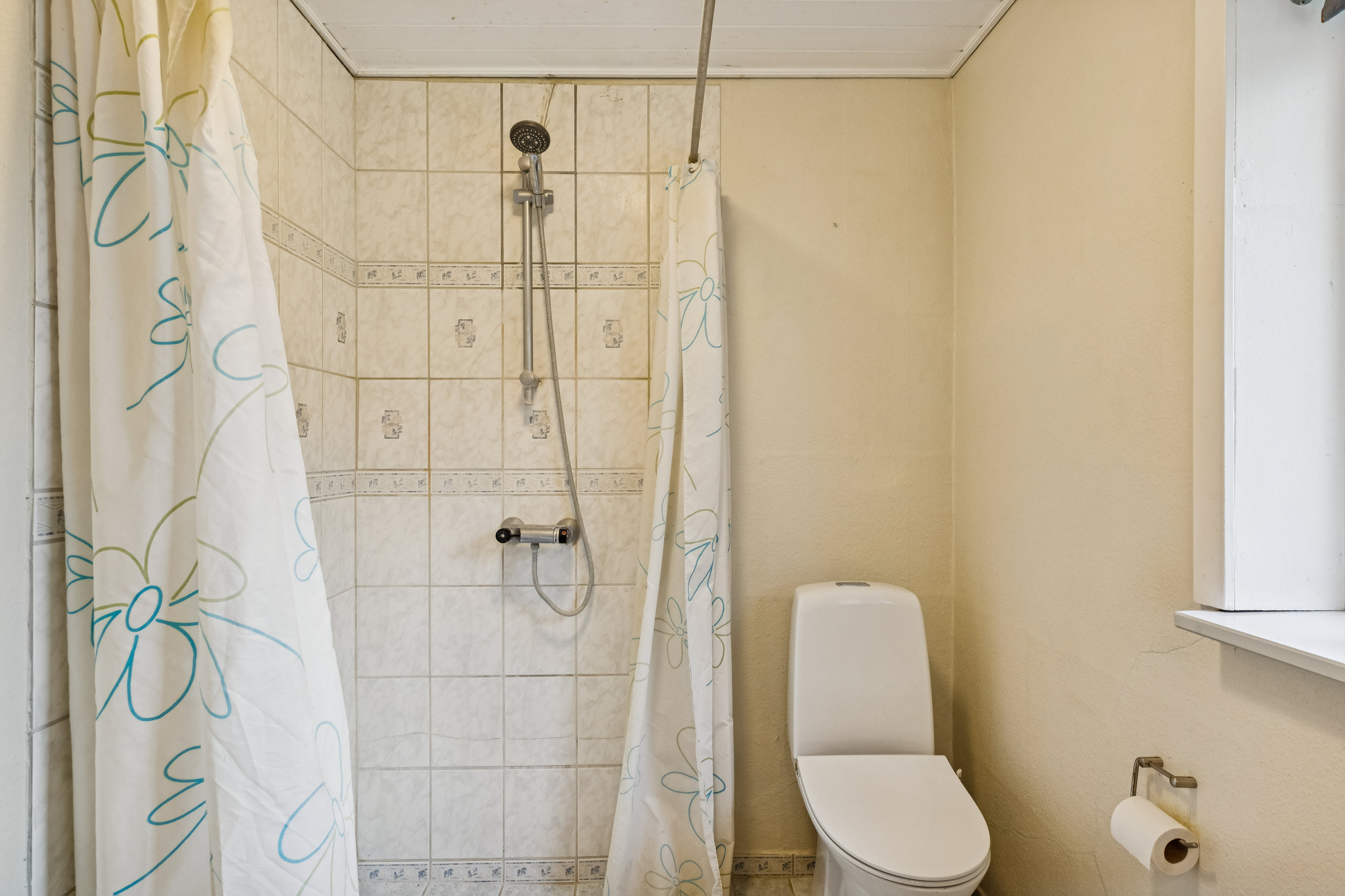 Fremhævet badeværelse billede i fuldskærmstilstand. Billede af Nygade 14, Guderup, 6430 Nordborg