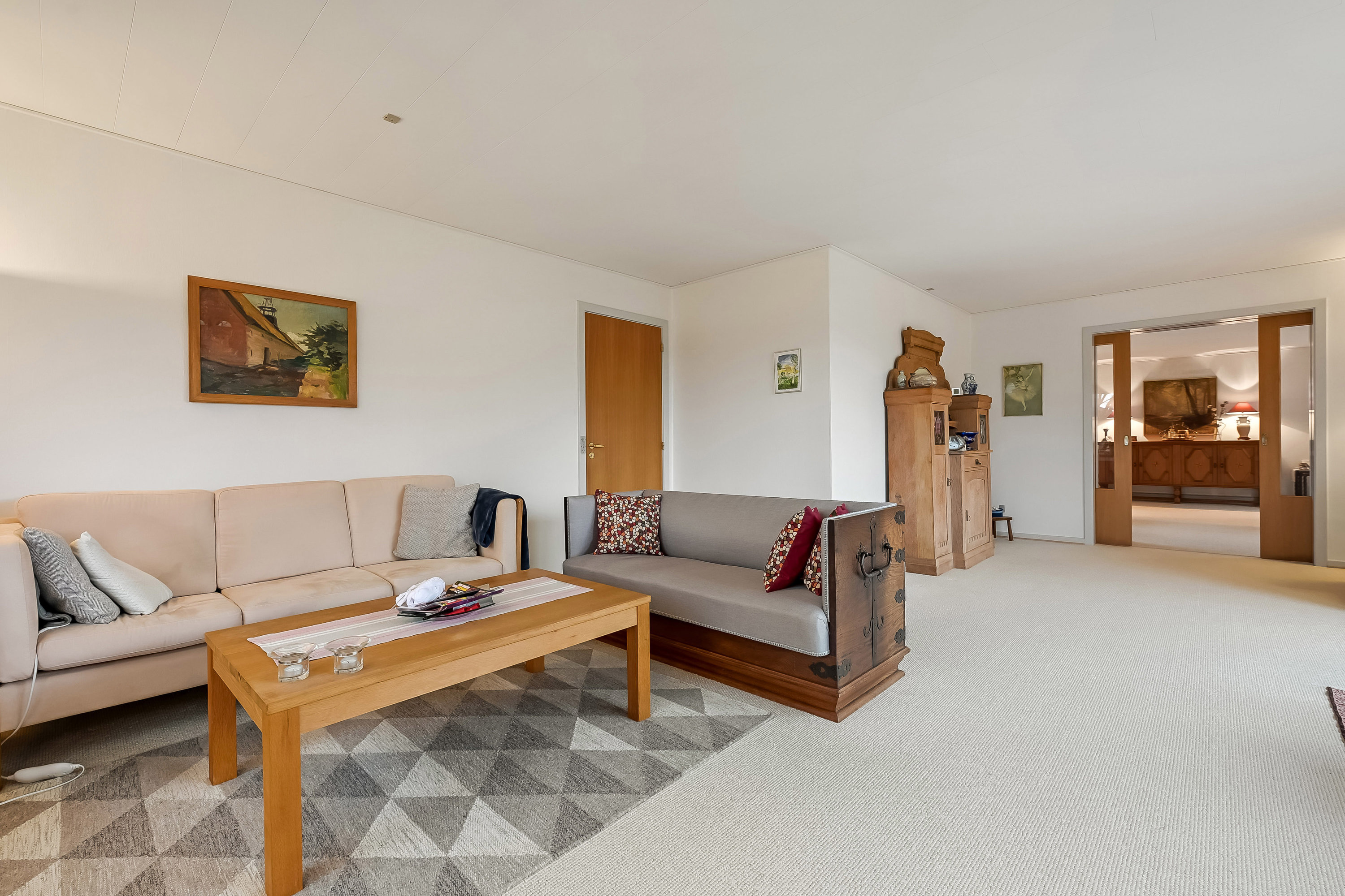 Fremhævet stue billede i fuldskærmstilstand. Billede af Lindevænget 5, 7560 Hjerm