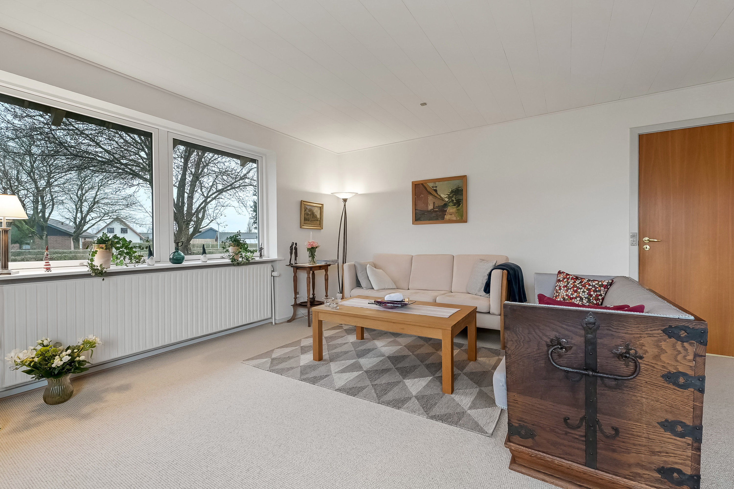 Fremhævet stue billede i fuldskærmstilstand. Billede af Lindevænget 5, 7560 Hjerm