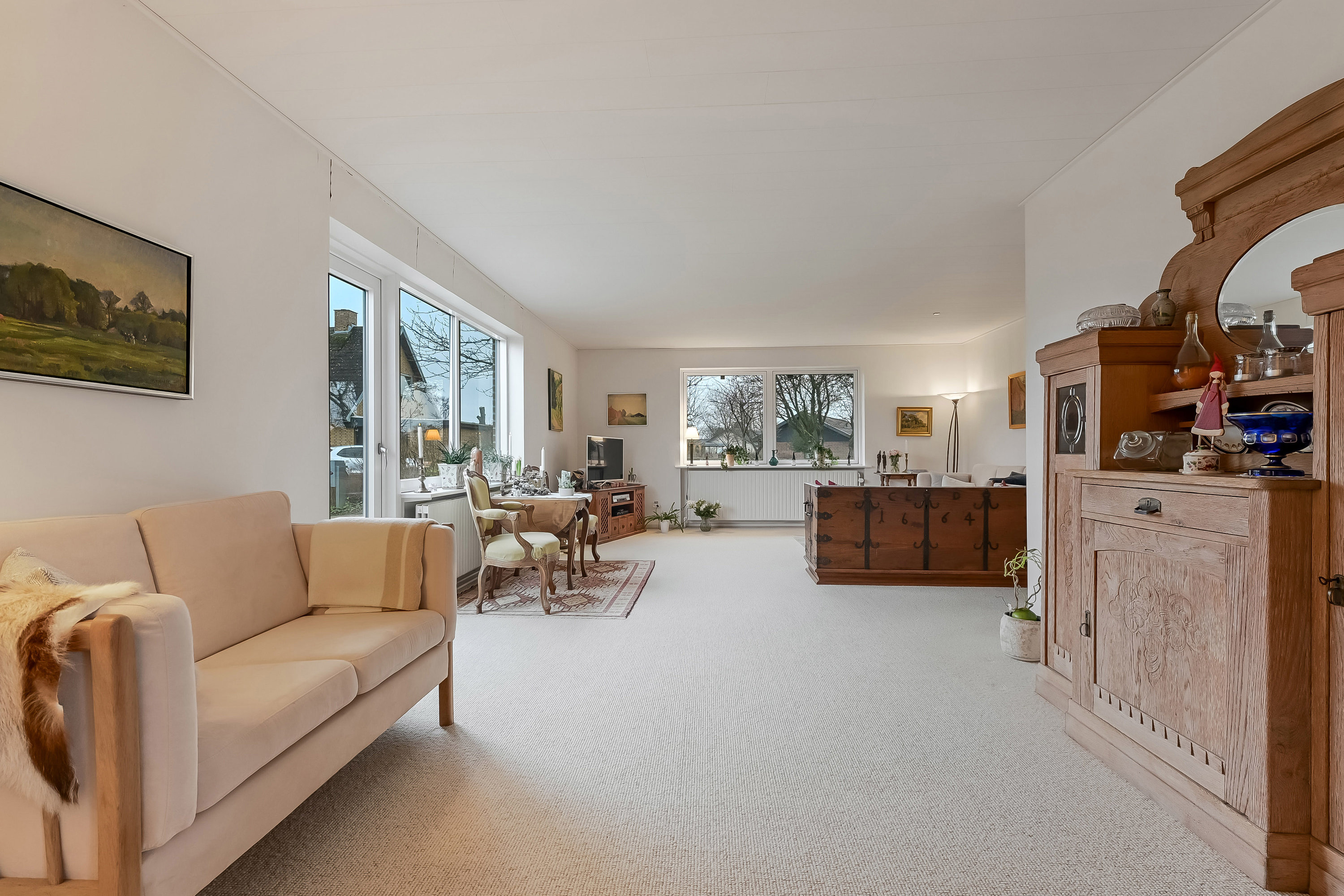 Fremhævet stue billede i fuldskærmstilstand. Billede af Lindevænget 5, 7560 Hjerm