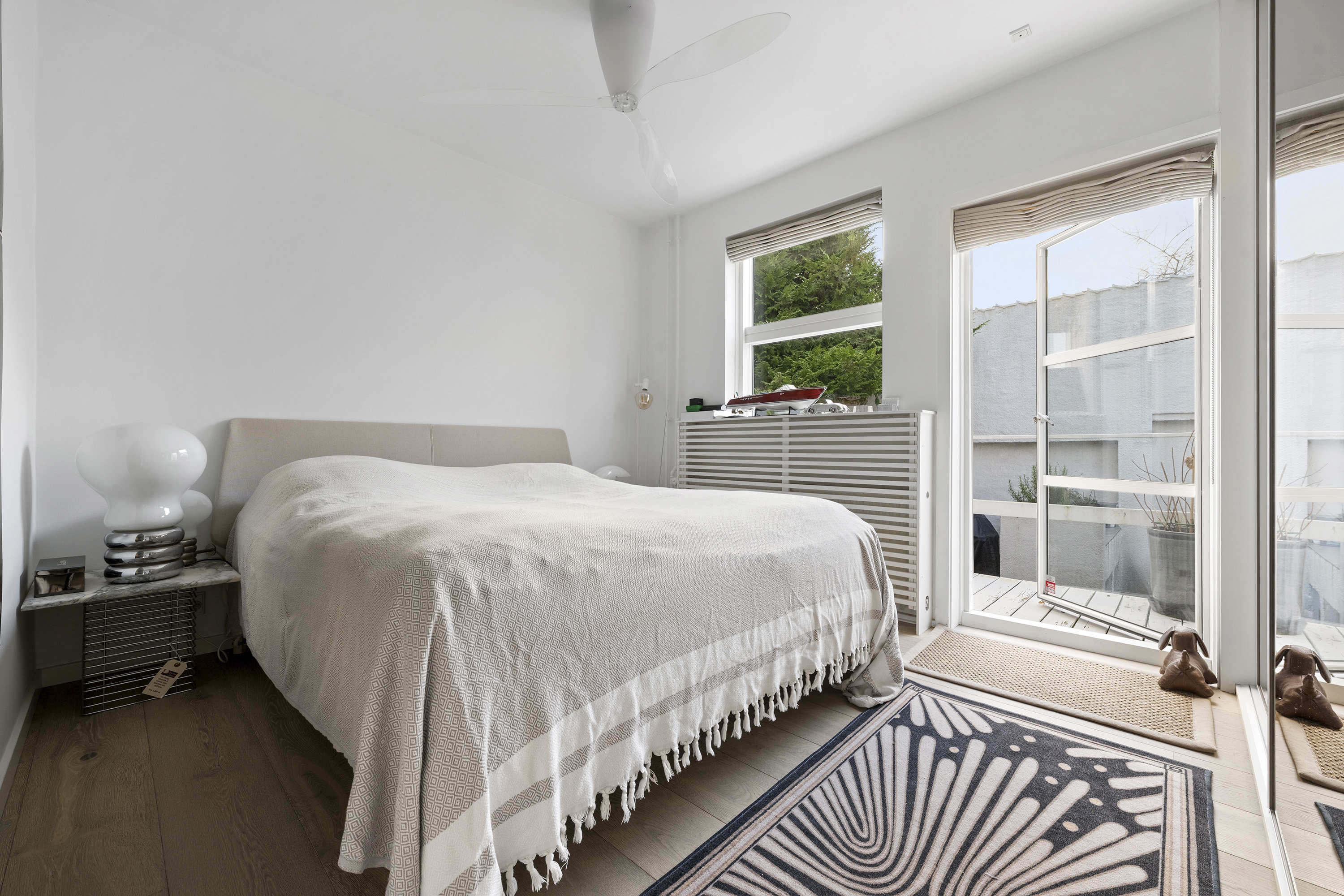 Fremhævet soveværelse billede i fuldskærmstilstand. Billede af Marievej 16B, st.., 2950 Vedbæk