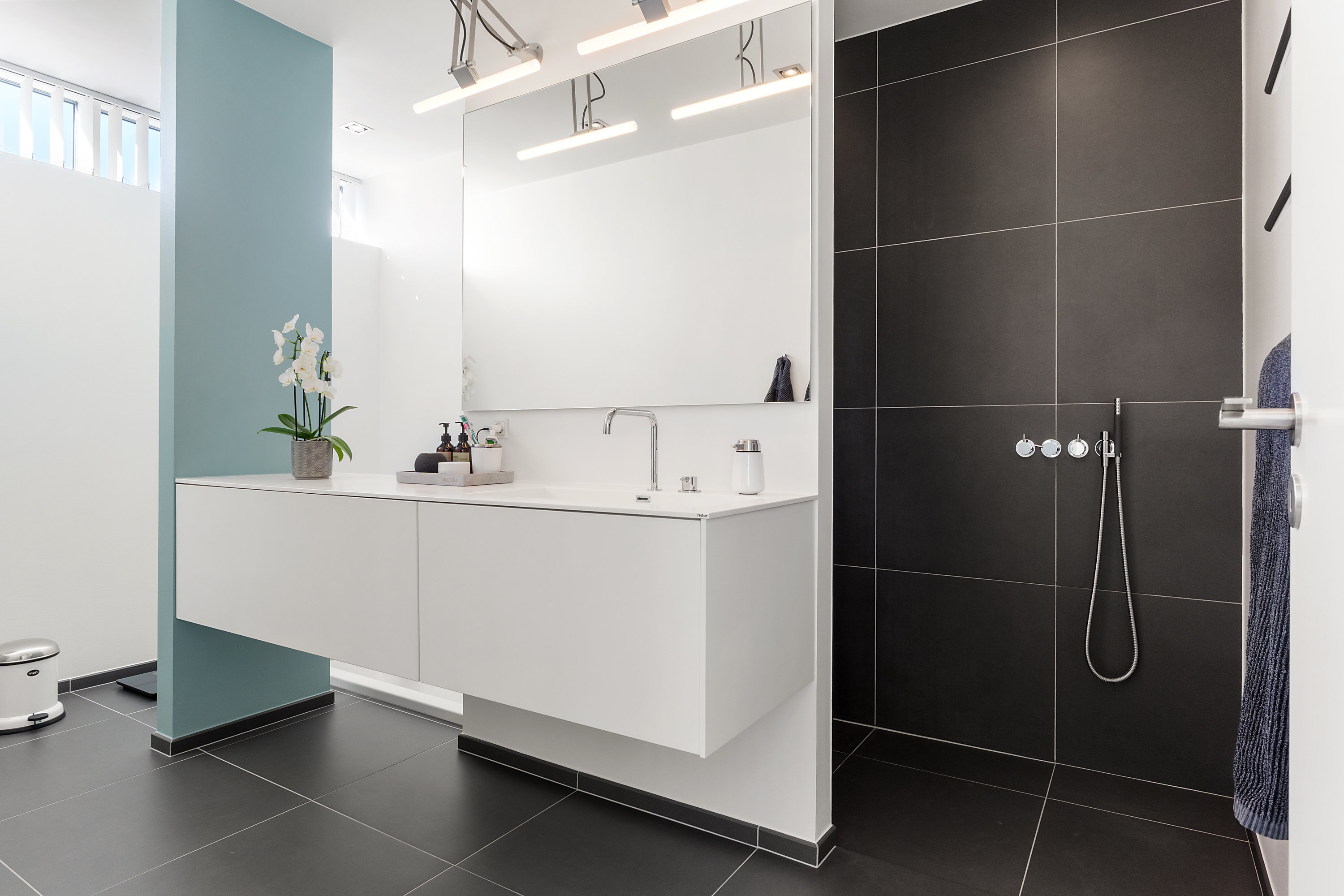 Fremhævet  billede i fuldskærmstilstand. Billede af Høngårds Ager 72, 9800 Hjørring