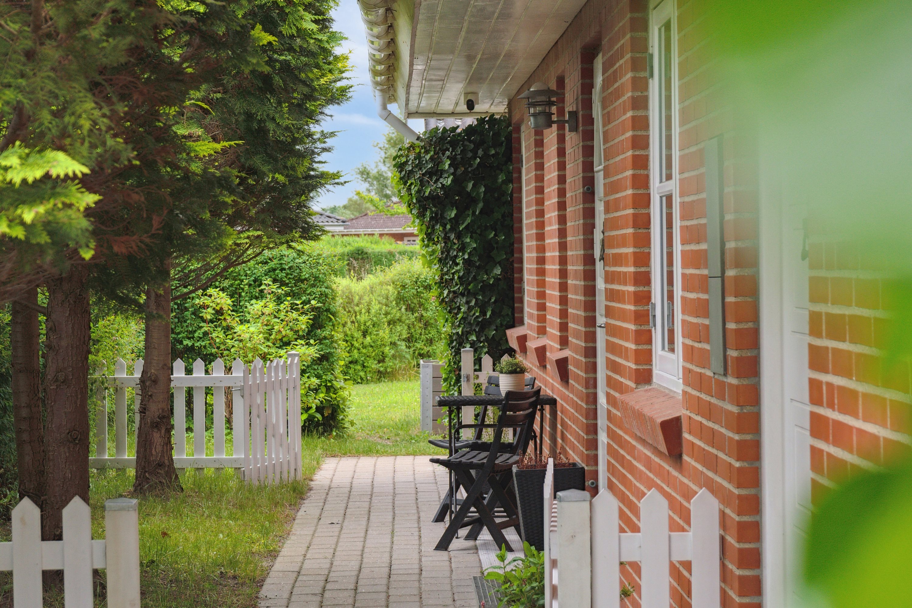 Fremhævet udendørs billede i fuldskærmstilstand. Billede af Hedelyngen 27, 4573 Højby