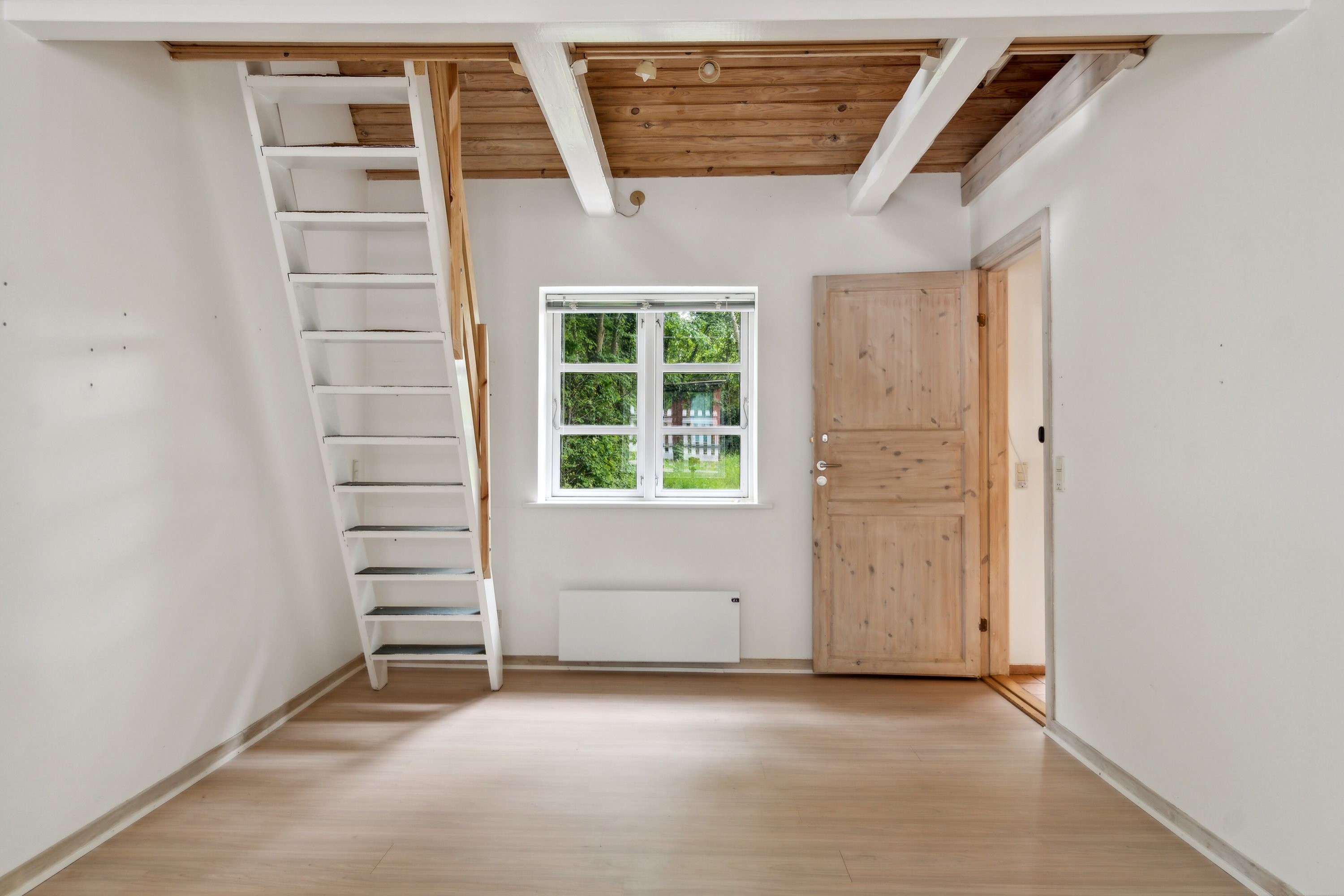 Fremhævet stue billede i fuldskærmstilstand. Billede af Isefjordsvej 12, 4500 Nykøbing Sj