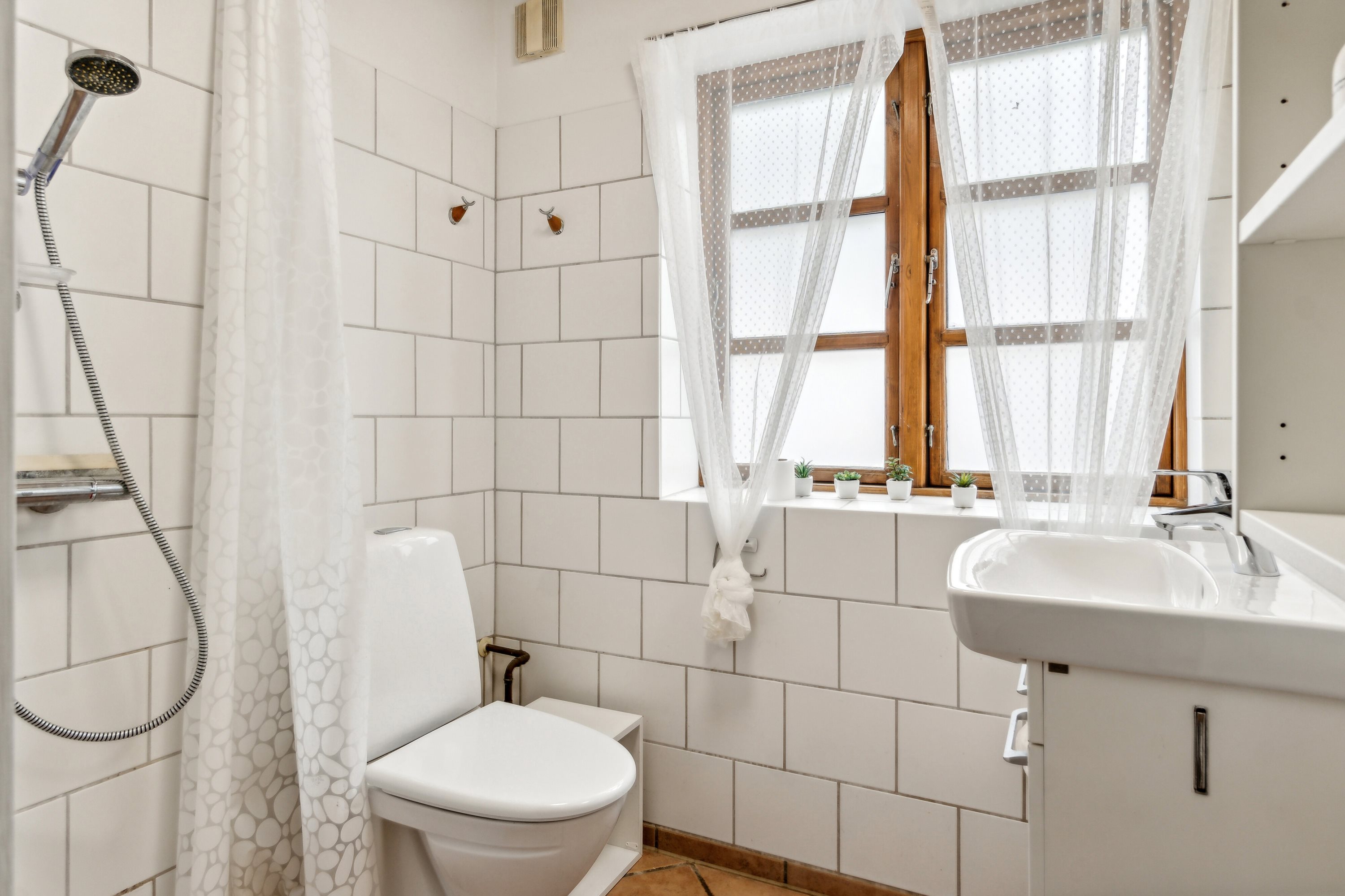 Fremhævet badeværelse billede i fuldskærmstilstand. Billede af Isefjordsvej 12, 4500 Nykøbing Sj