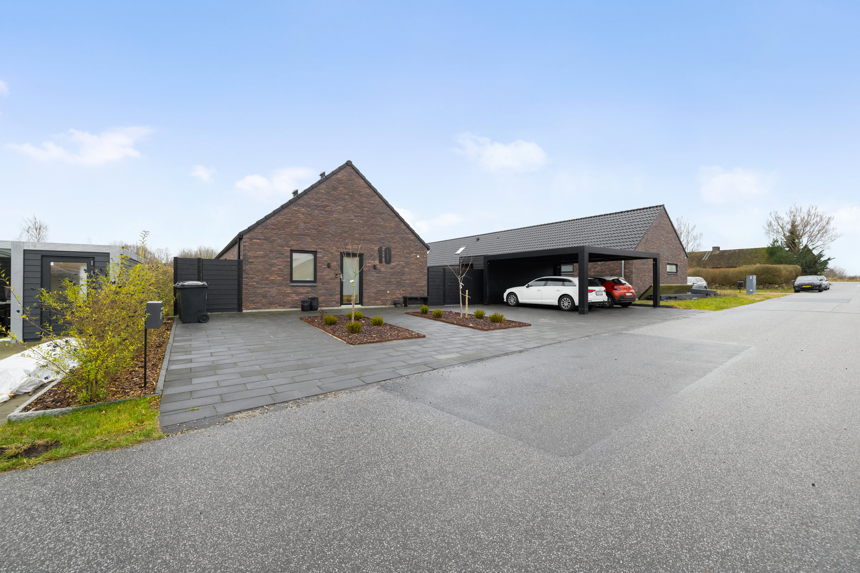 Fremhævet ejendommen billede i fuldskærmstilstand. Billede af Tåstrup Byvej 10, Tåstrup, 8462 Harlev J