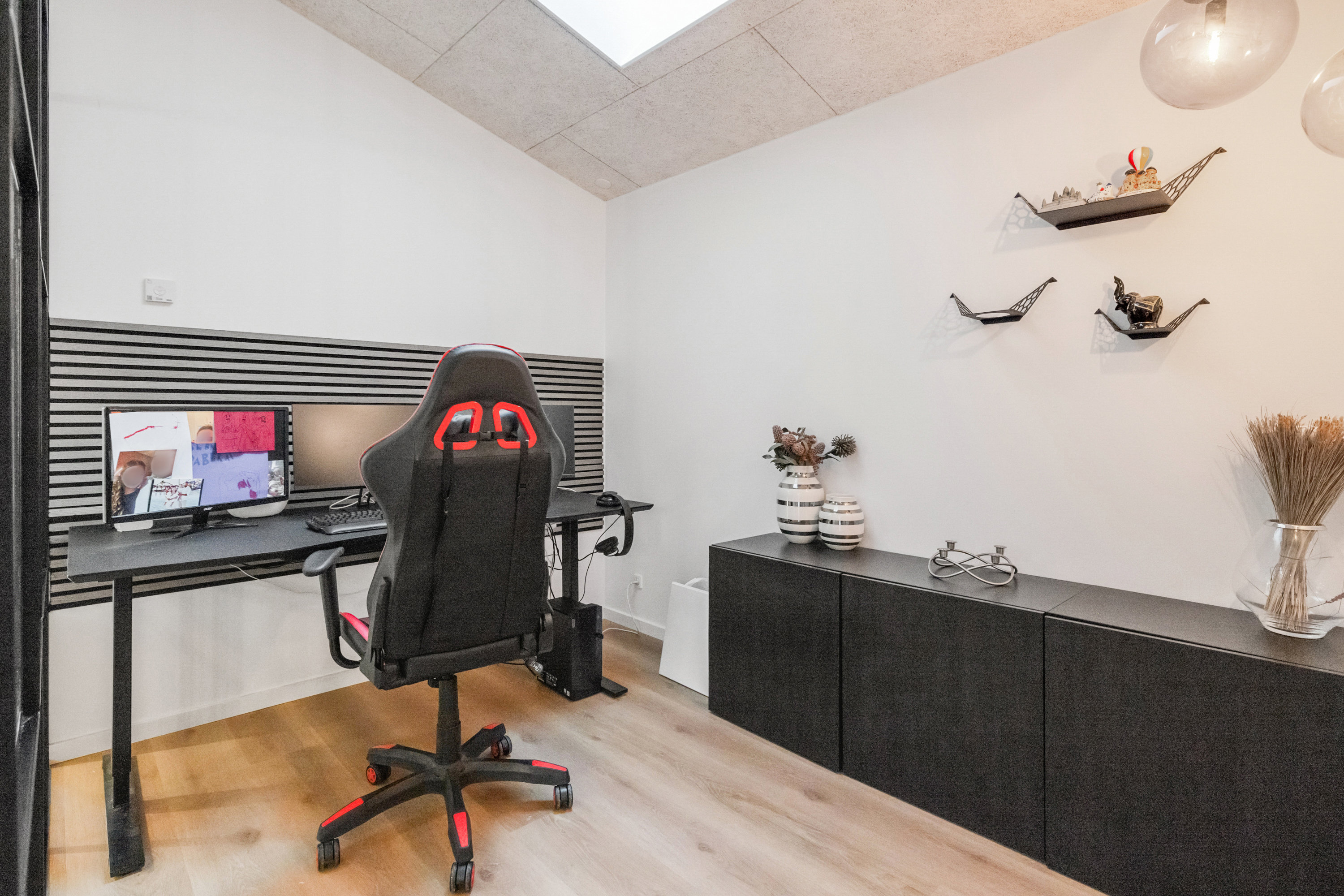 Fremhævet værelse/kontor billede i fuldskærmstilstand. Billede af Tåstrup Byvej 10, Tåstrup, 8462 Harlev J