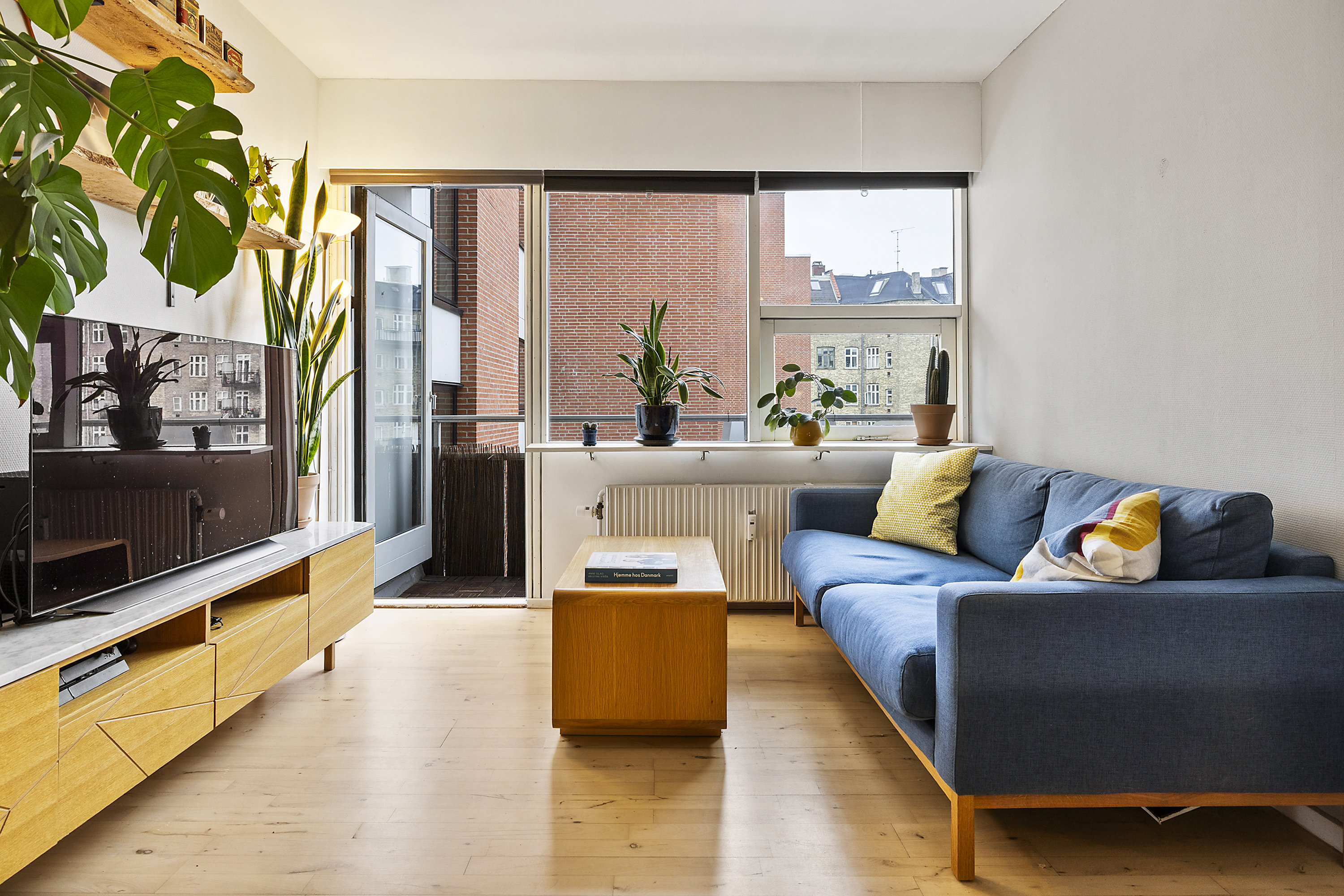 Fremhævet stue billede i fuldskærmstilstand. Billede af Dagmarsgade 28, 2. 73., 2200 København N