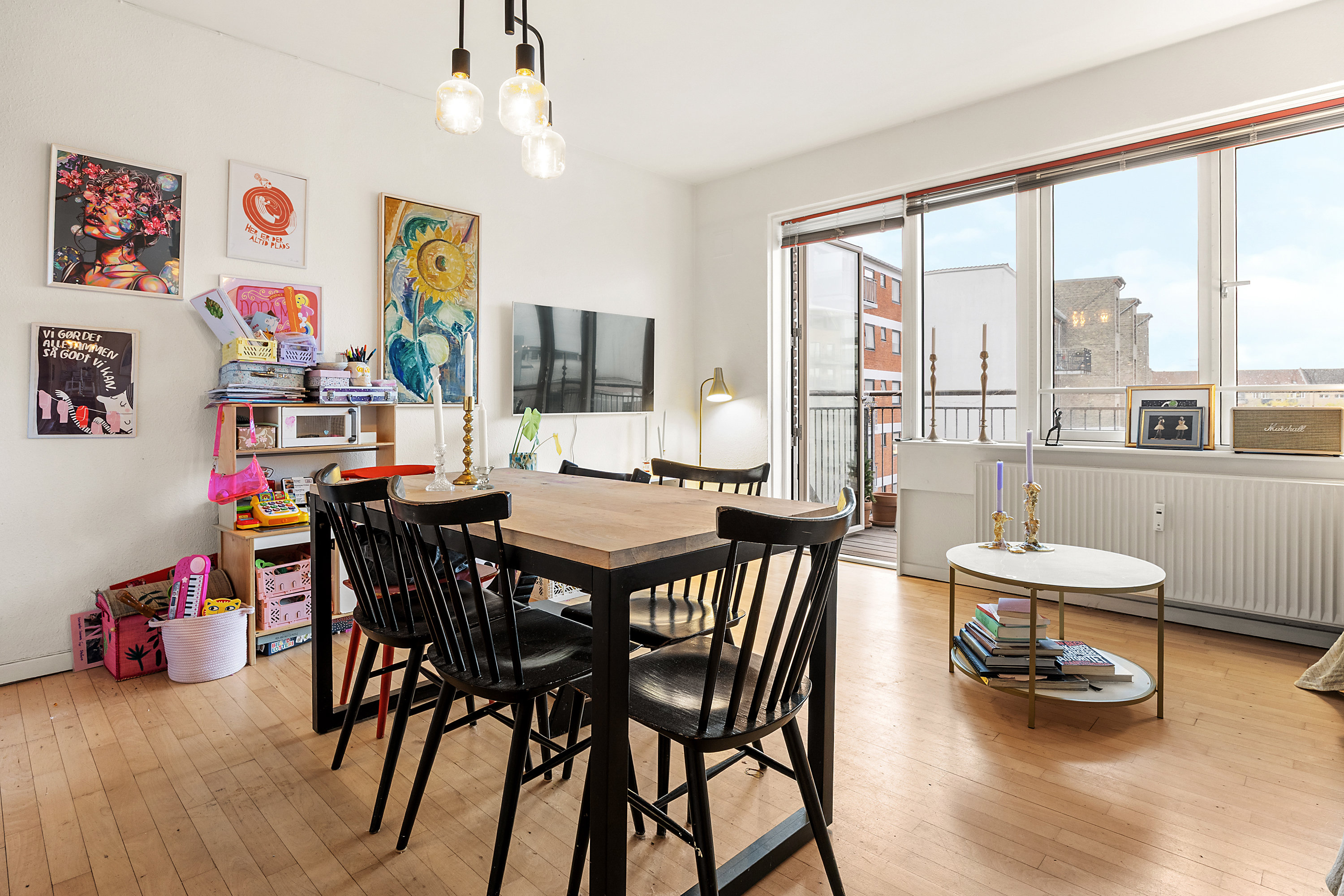 Fremhævet stue billede i fuldskærmstilstand. Billede af Rådmandsgade 40C, 3. 113., 2200 København N