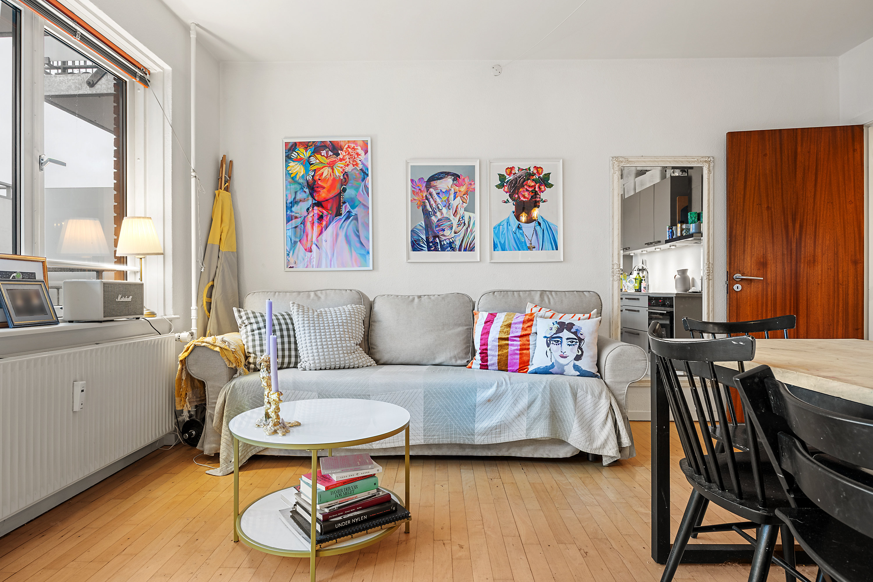 Fremhævet stue billede i fuldskærmstilstand. Billede af Rådmandsgade 40C, 3. 113., 2200 København N