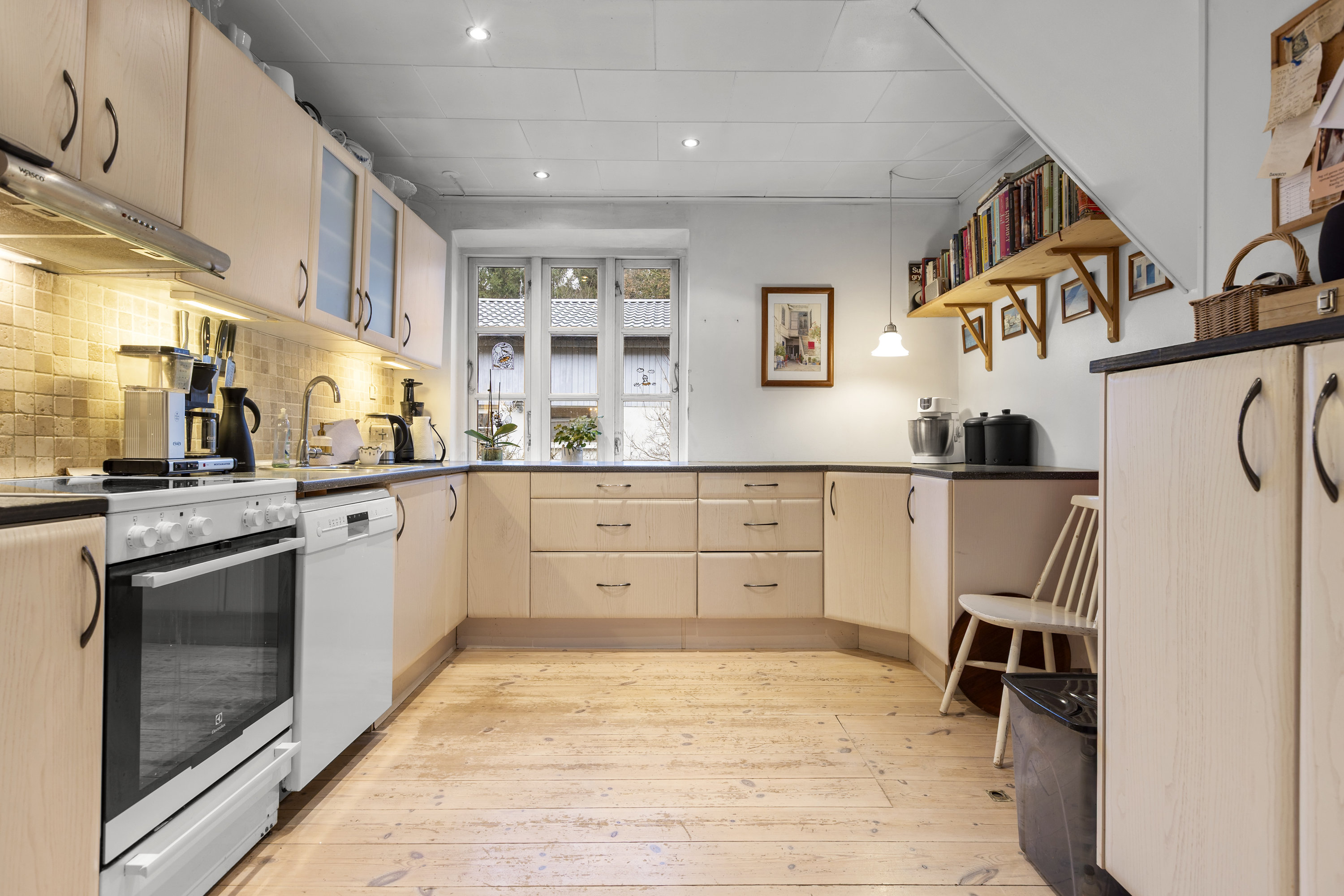 Fremhævet køkken billede i fuldskærmstilstand. Billede af Sorøvej 29, 4295 Stenlille