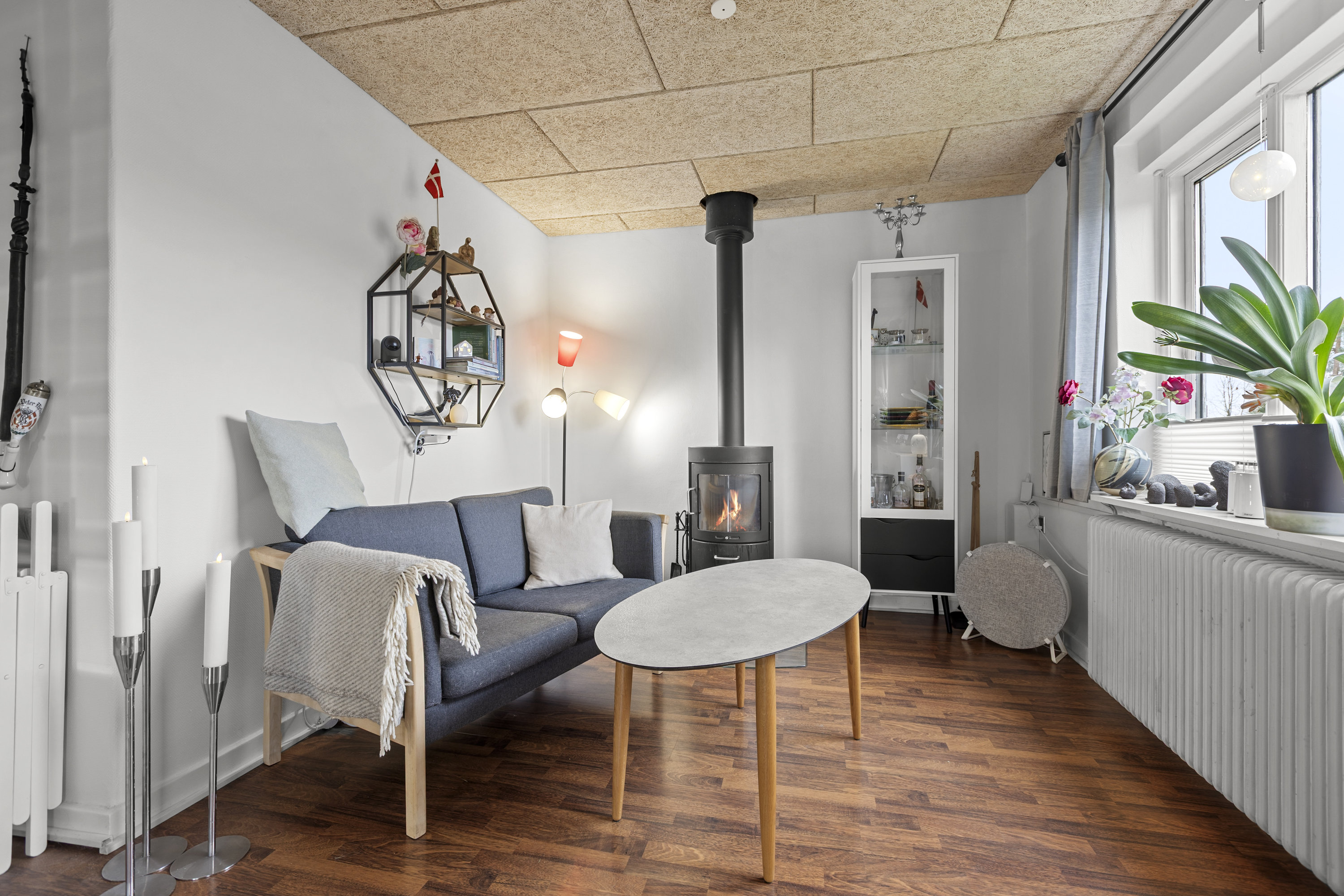 Fremhævet stue billede i fuldskærmstilstand. Billede af Assentorpvej 97, 4295 Stenlille