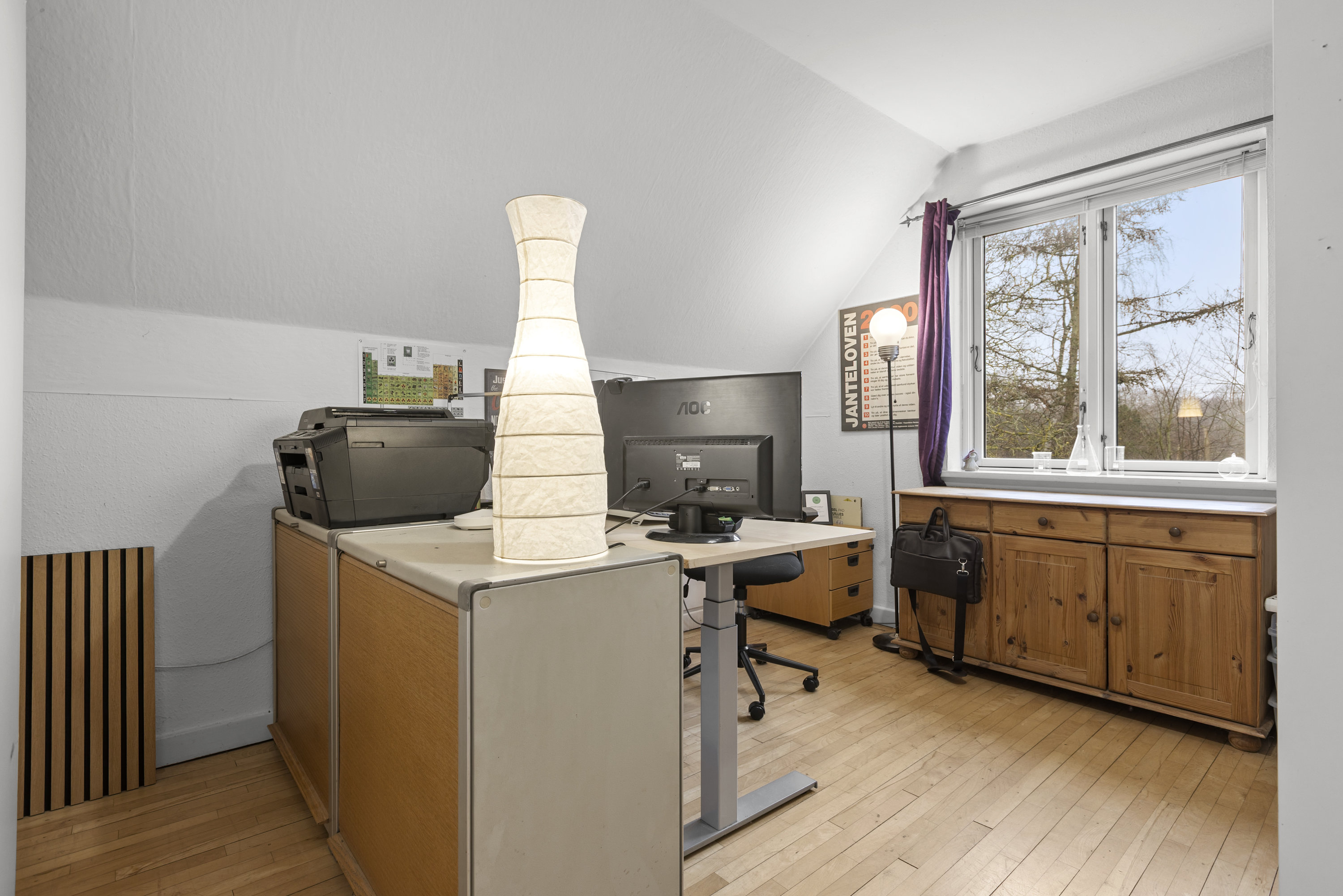 Fremhævet værelse billede i fuldskærmstilstand. Billede af Assentorpvej 97, 4295 Stenlille