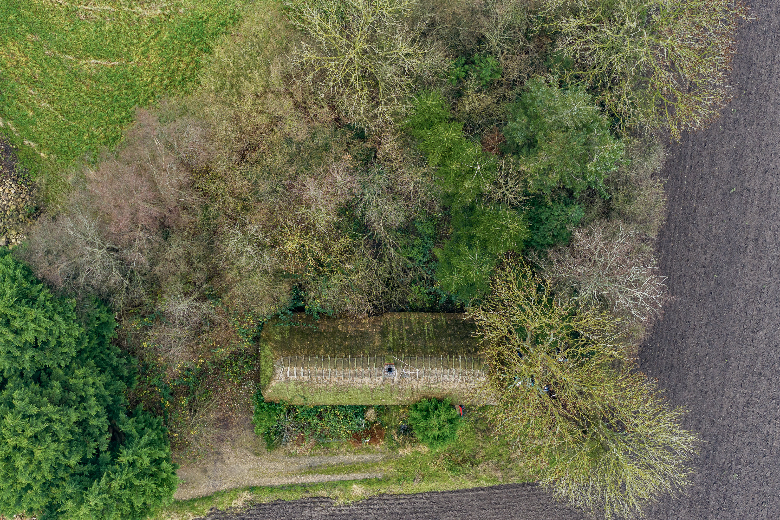 Fremhævet gårdmiljø billede i fuldskærmstilstand. Billede af Byvej 22, Katterød, 5600 Faaborg