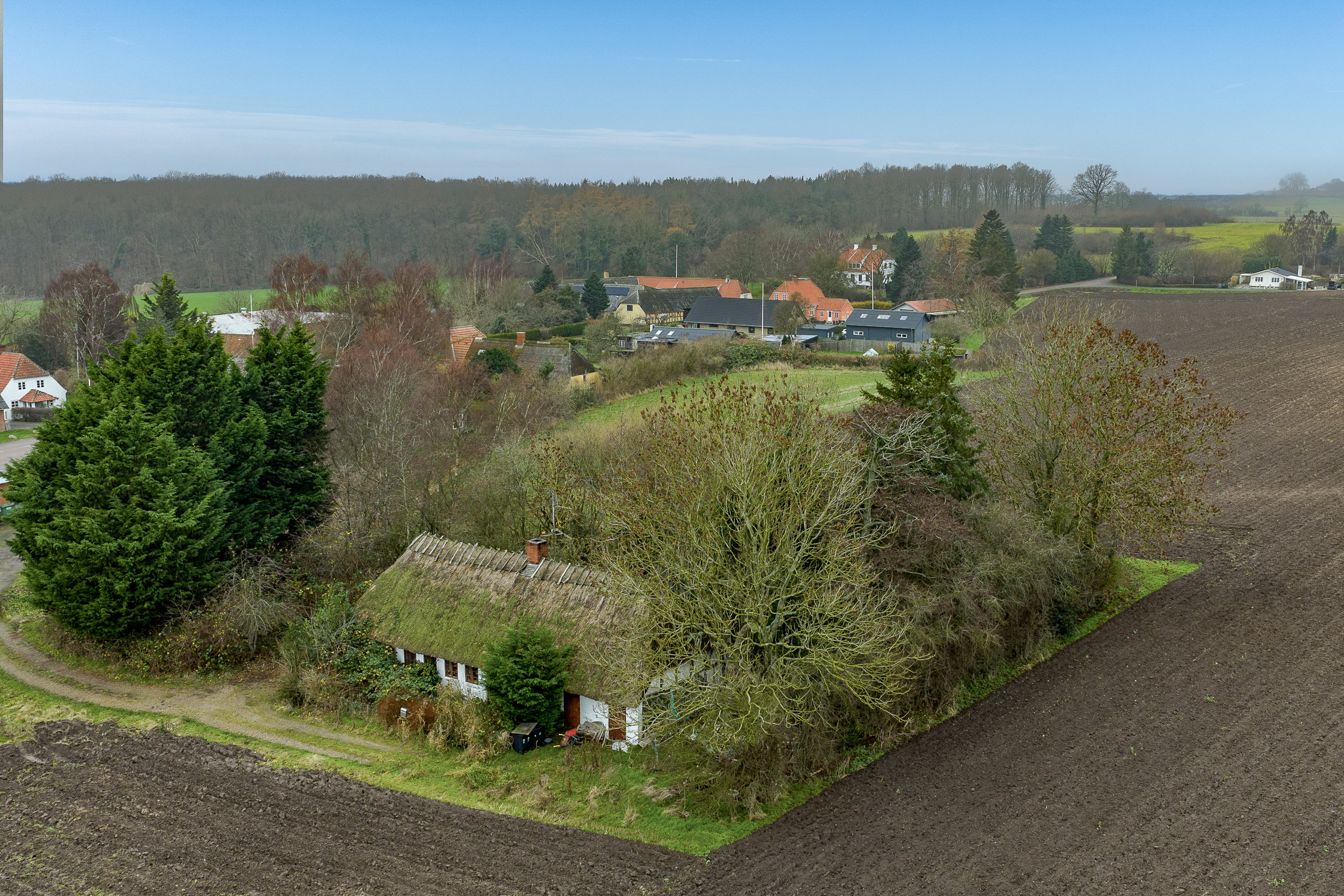 Fremhævet luftfoto billede i fuldskærmstilstand. Billede af Byvej 22, Katterød, 5600 Faaborg