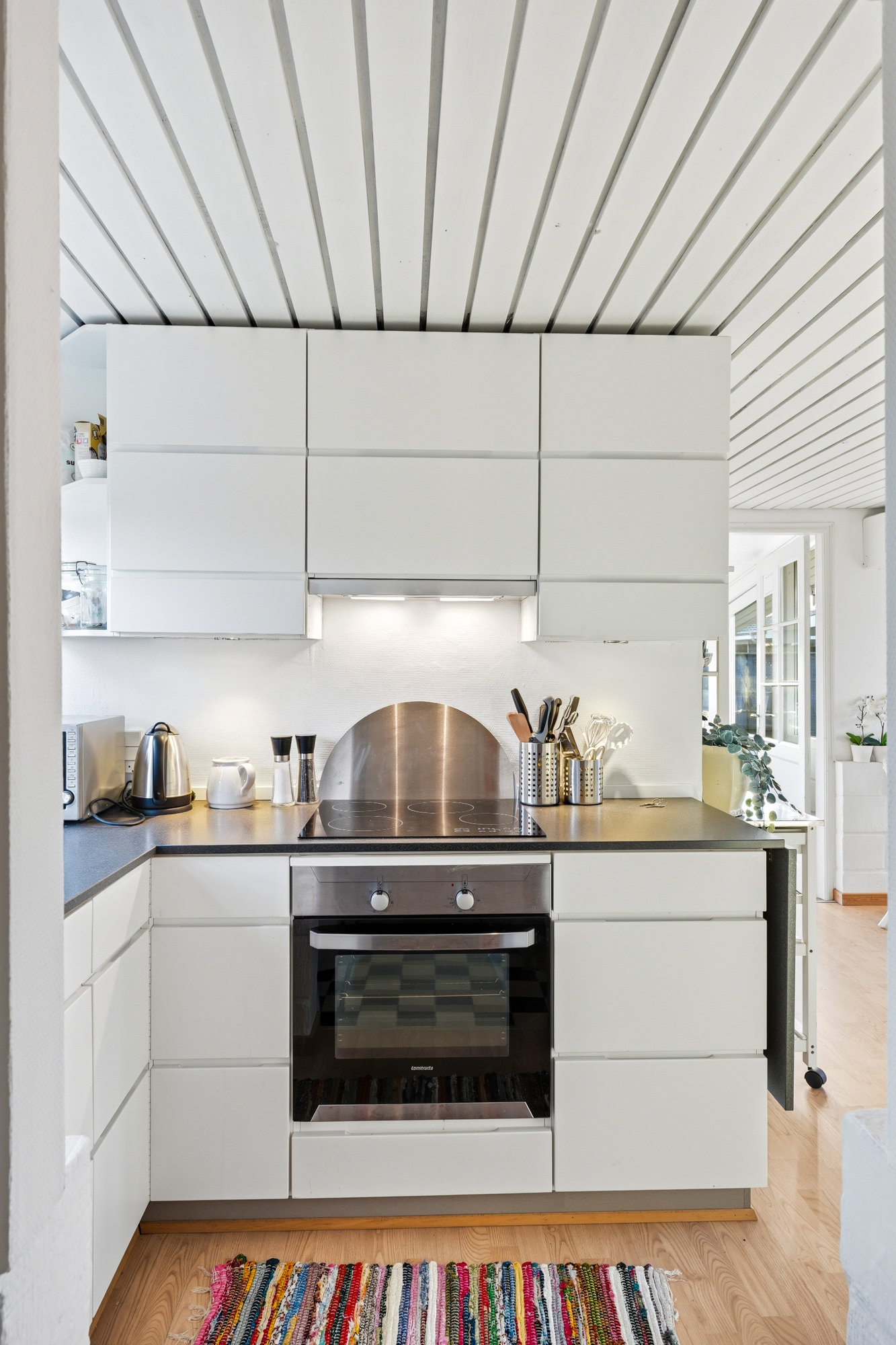 Fremhævet køkken billede i fuldskærmstilstand. Billede af Hjortshøjvej 4, Hasmark Strand, 5450 Otterup