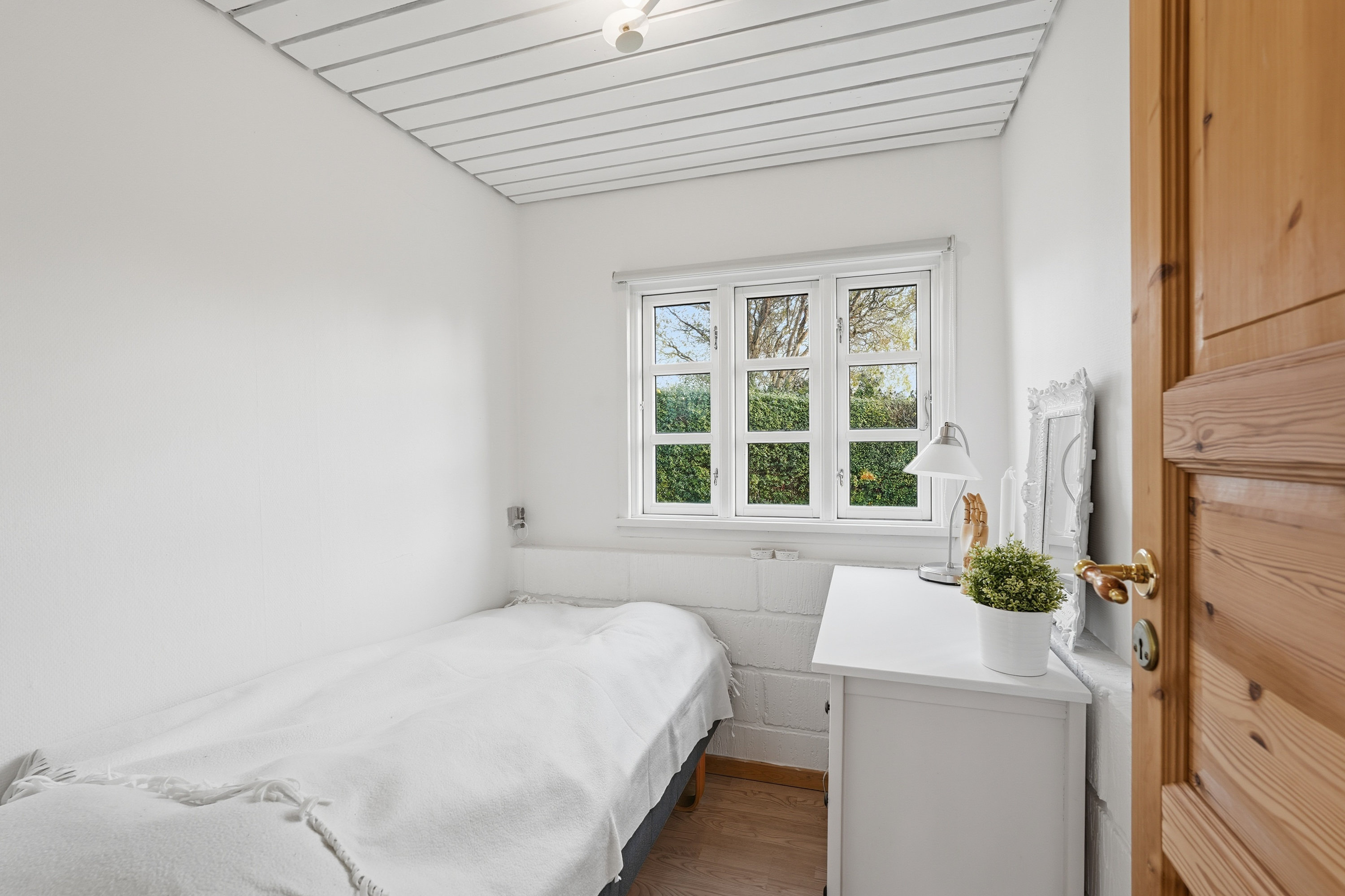 Fremhævet soveværelse billede i fuldskærmstilstand. Billede af Hjortshøjvej 4, Hasmark Strand, 5450 Otterup