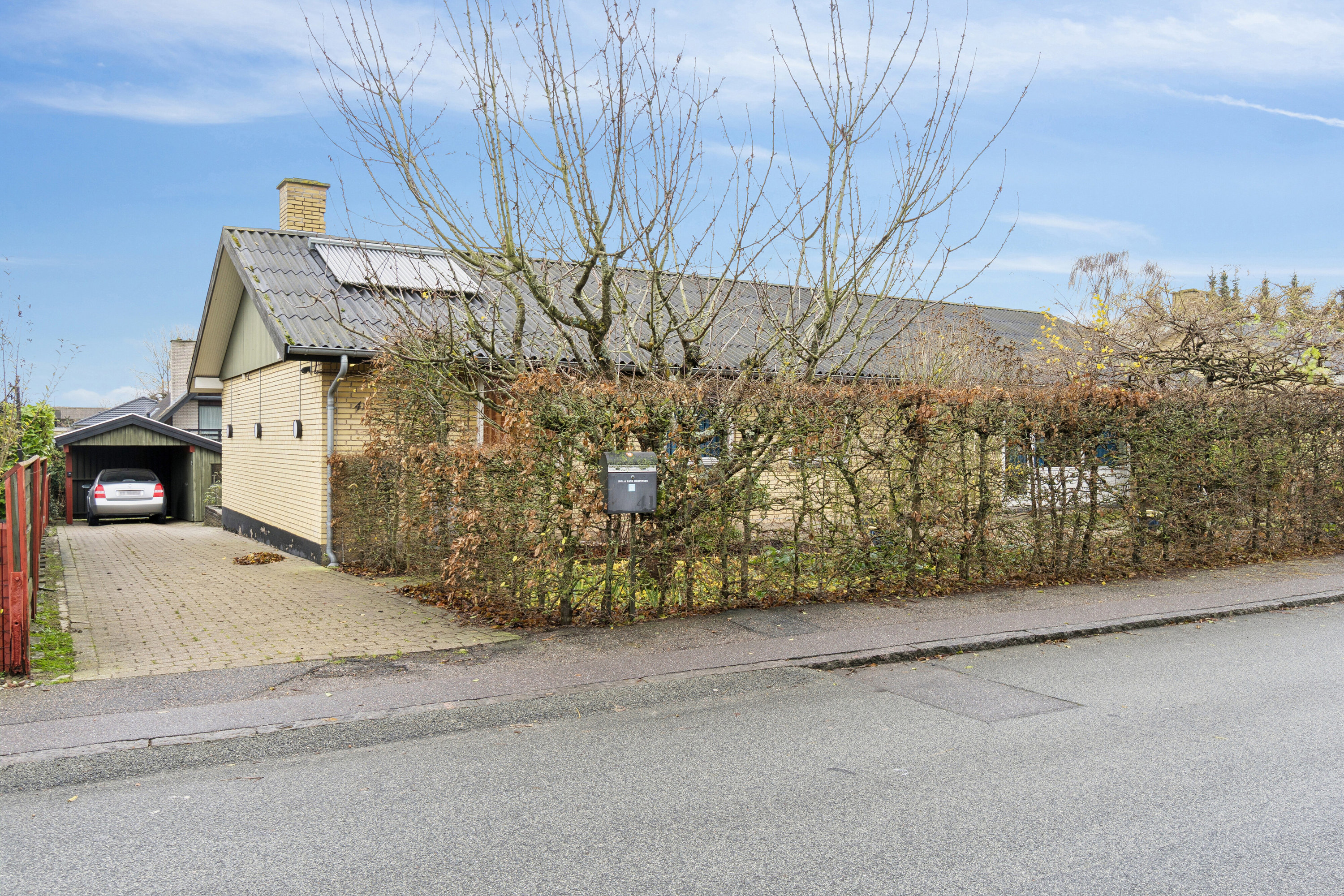 Fremhævet set fra vejen billede i fuldskærmstilstand. Billede af Pantholm 41, 4200 Slagelse