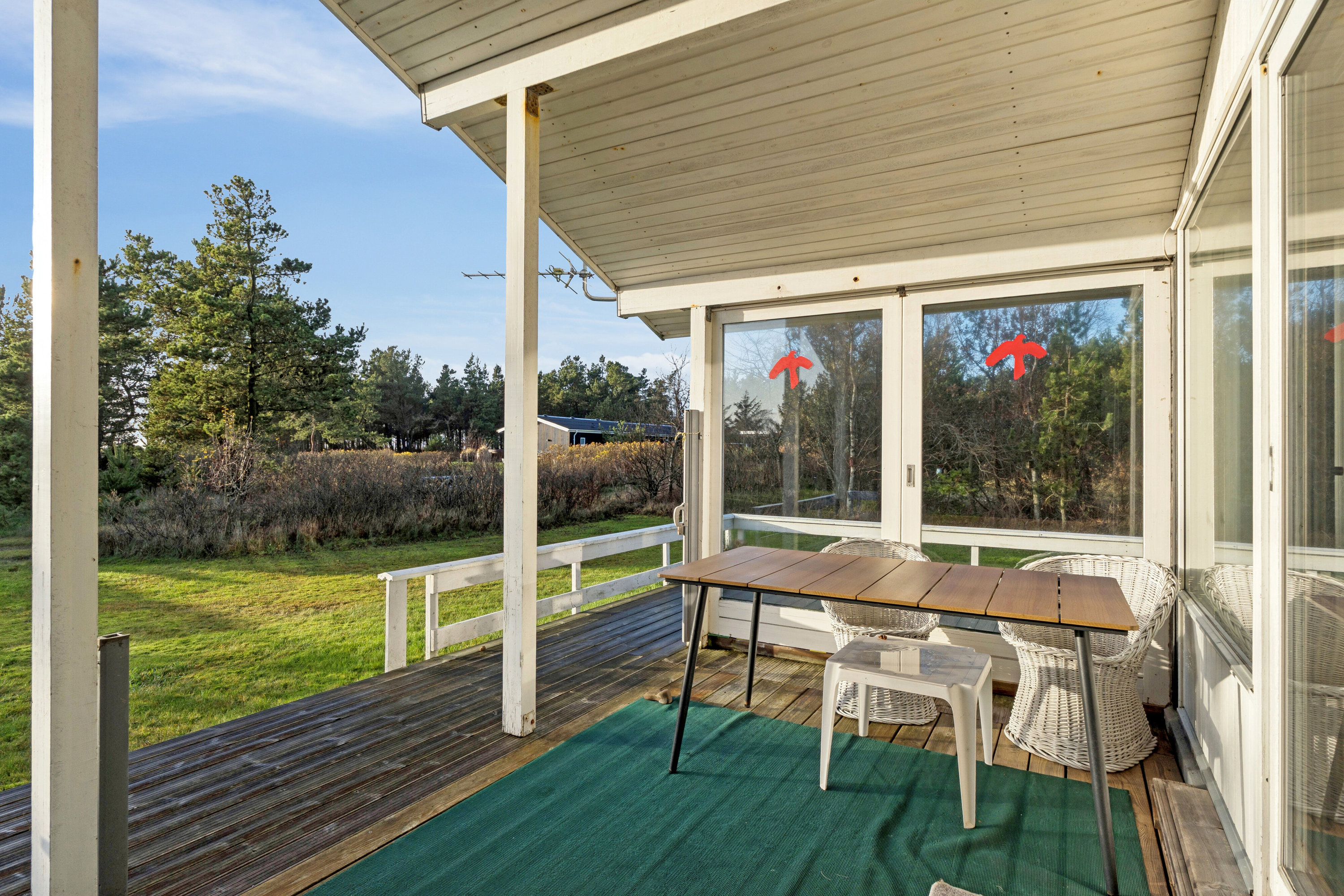 Fremhævet terrasse billede i fuldskærmstilstand. Billede af Fjordternevej 14, Helligsø, 7760 Hurup Thy