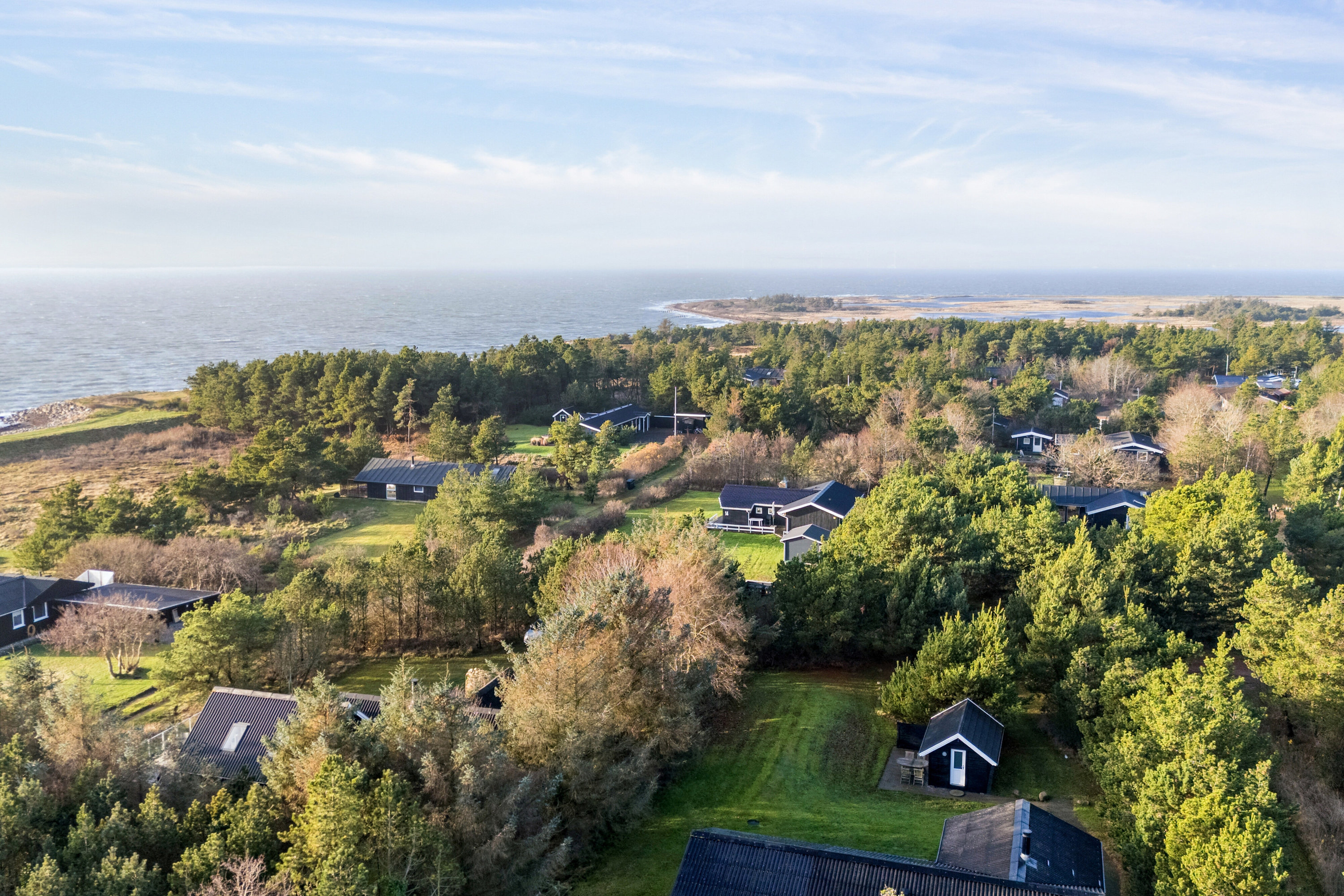 Fremhævet udendørs billede i fuldskærmstilstand. Billede af Fjordternevej 14, Helligsø, 7760 Hurup Thy