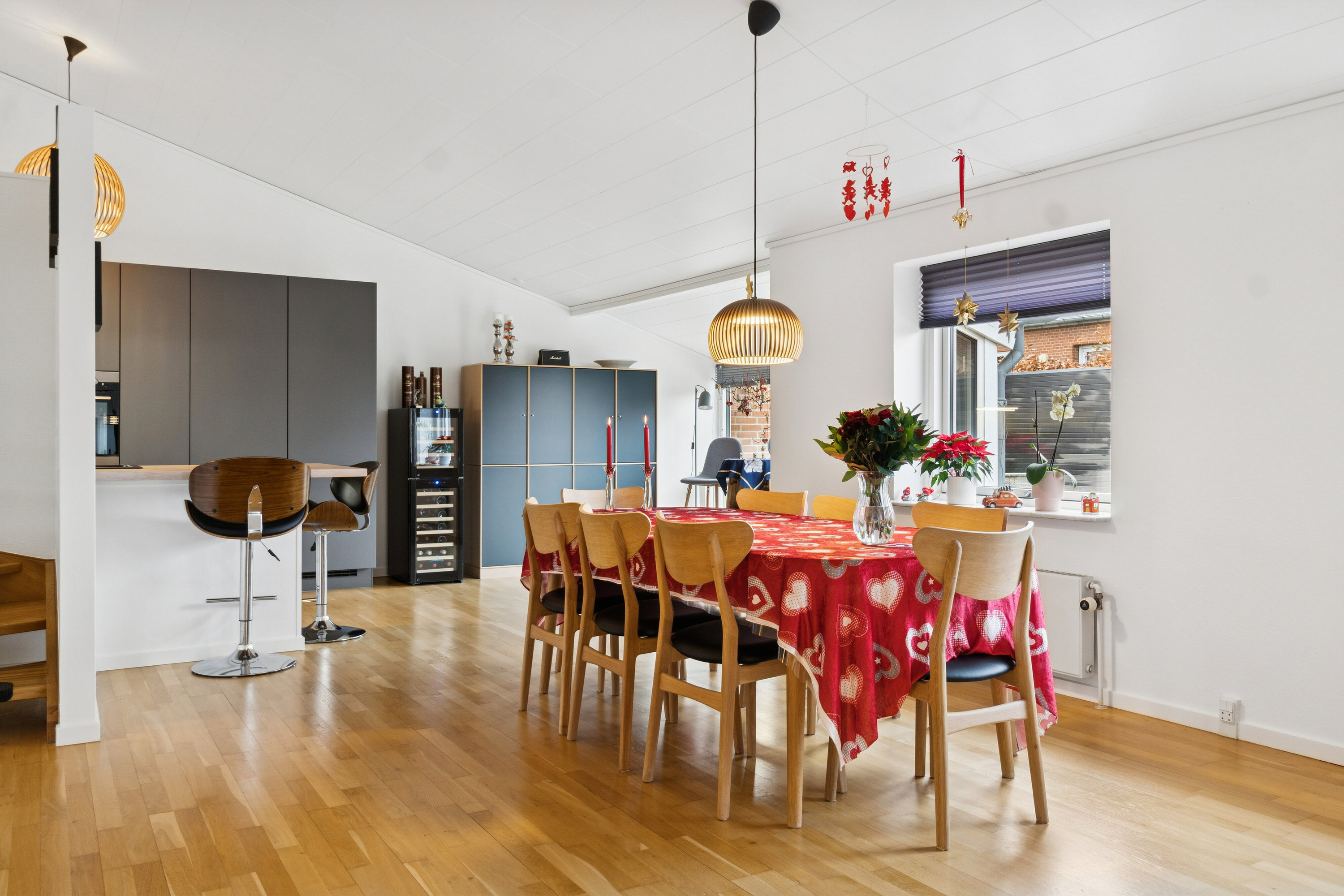 Fremhævet stue billede i fuldskærmstilstand. Billede af Møllevej 14, 4700 Næstved