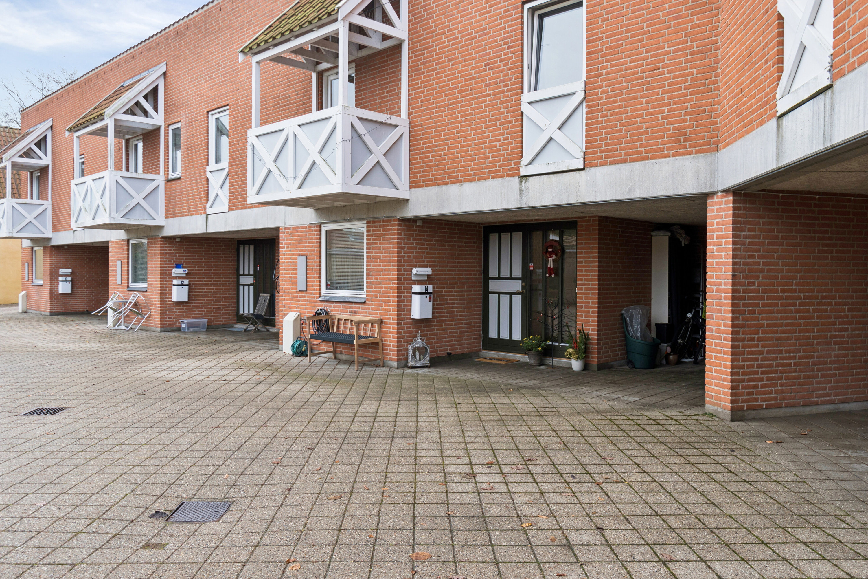 Fremhævet facade billede i fuldskærmstilstand. Billede af Møllevej 14, 4700 Næstved