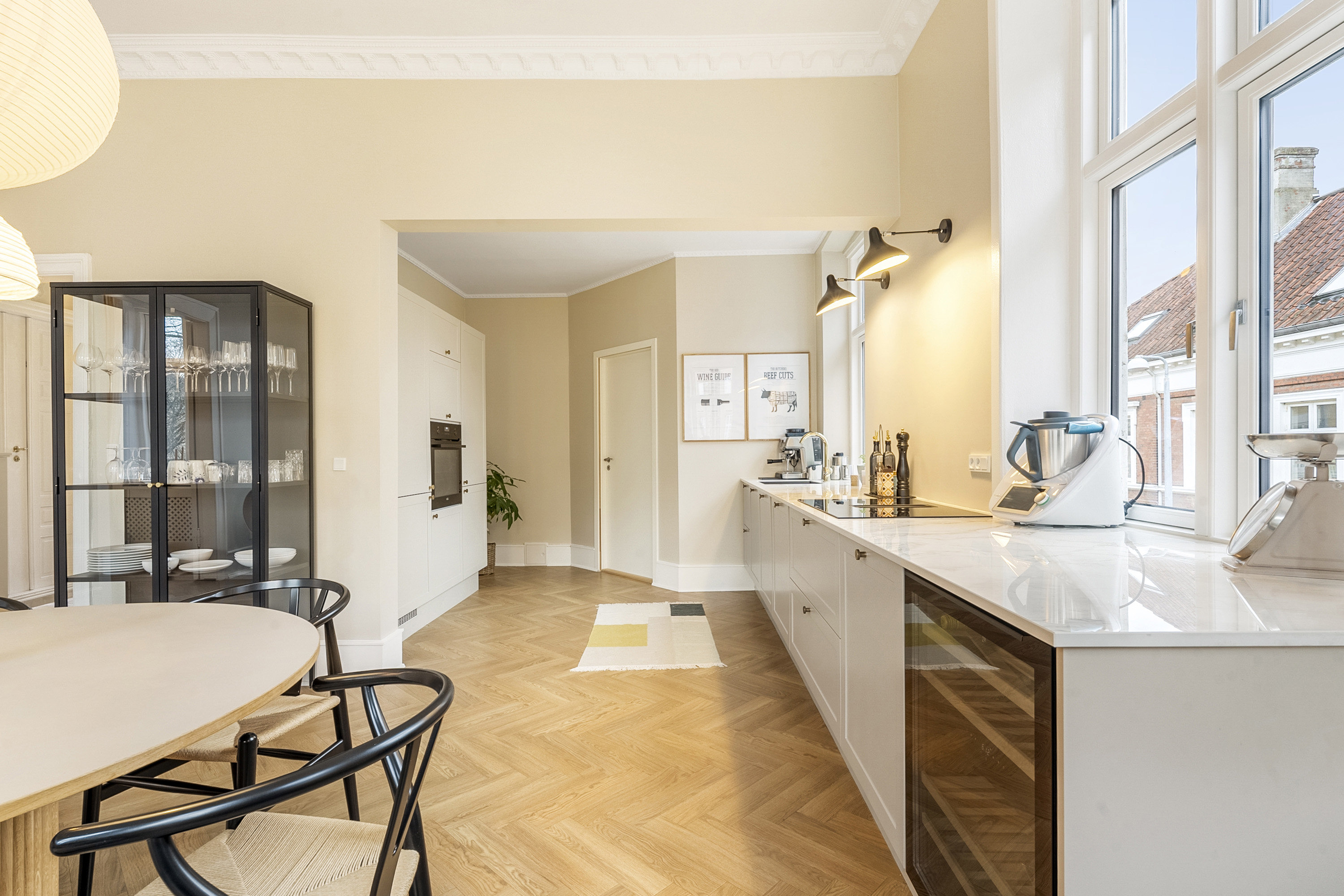 Fremhævet køkken billede i fuldskærmstilstand. Billede af Frue Kirkestræde 16, 1., 5000 Odense C