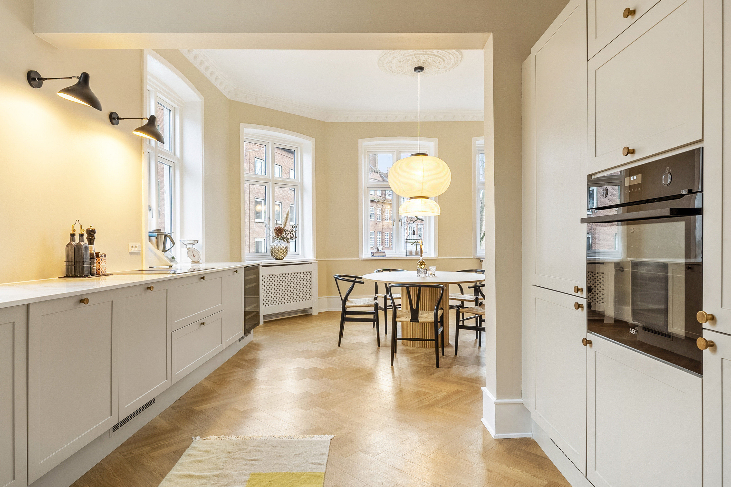 Fremhævet køkken billede i fuldskærmstilstand. Billede af Frue Kirkestræde 16, 1., 5000 Odense C