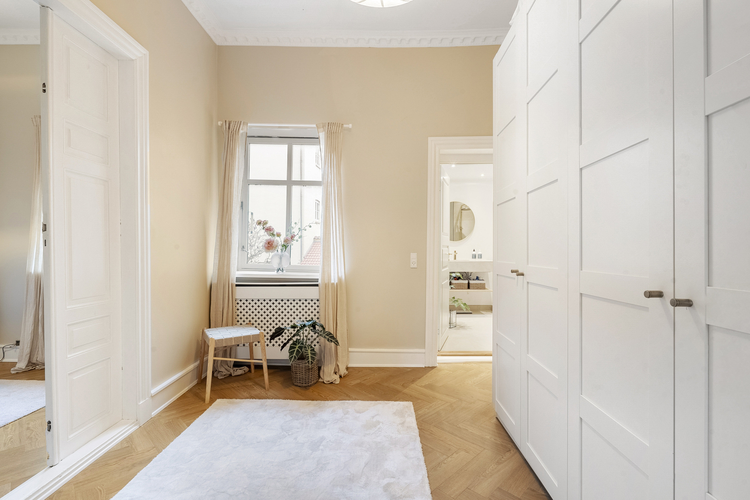 Fremhævet værelse billede i fuldskærmstilstand. Billede af Frue Kirkestræde 16, 1., 5000 Odense C