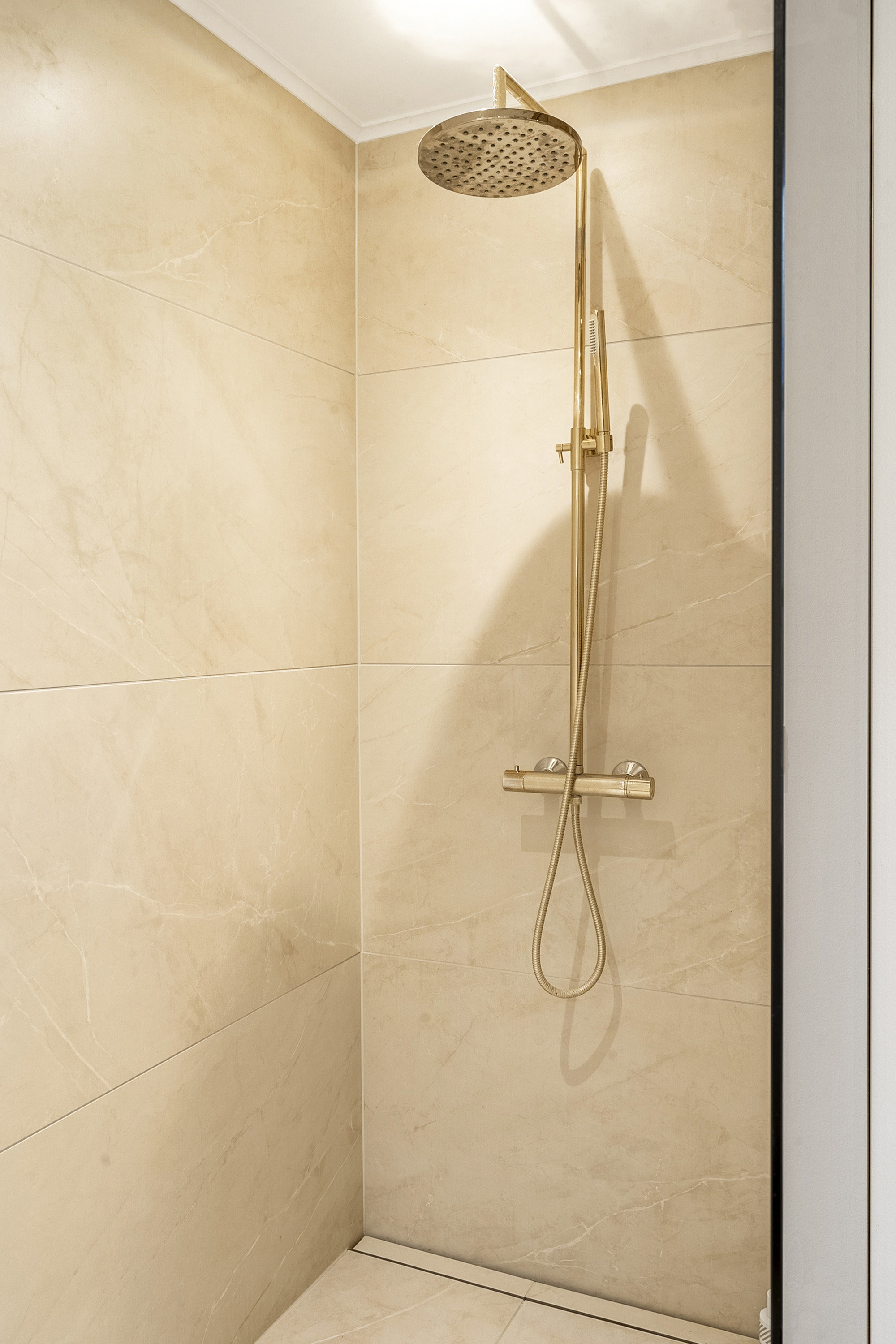 Fremhævet badeværelse billede i fuldskærmstilstand. Billede af Frue Kirkestræde 16, 1., 5000 Odense C