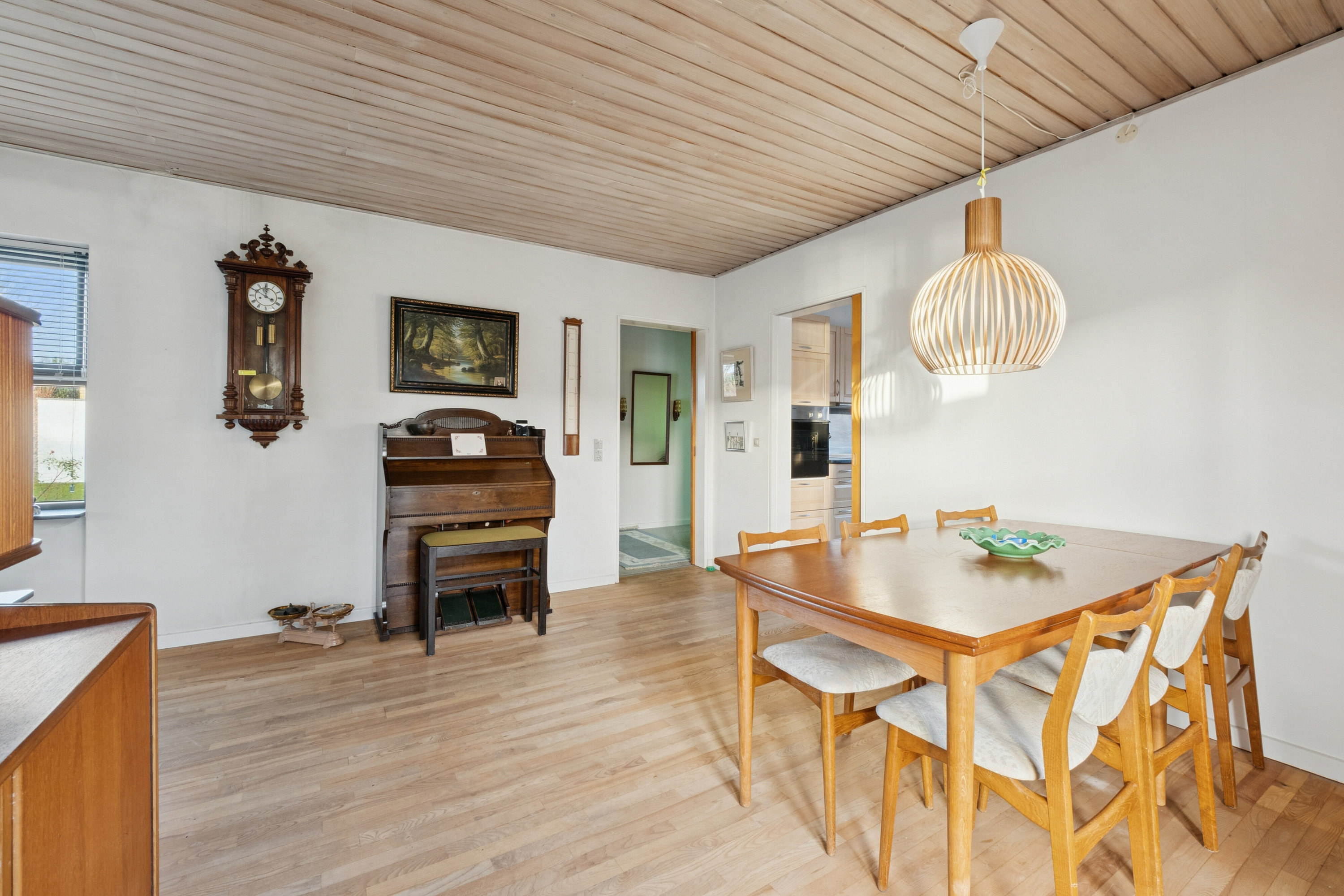 Fremhævet spisestue billede i fuldskærmstilstand. Billede af Anne Søes Vej 5, 7700 Thisted