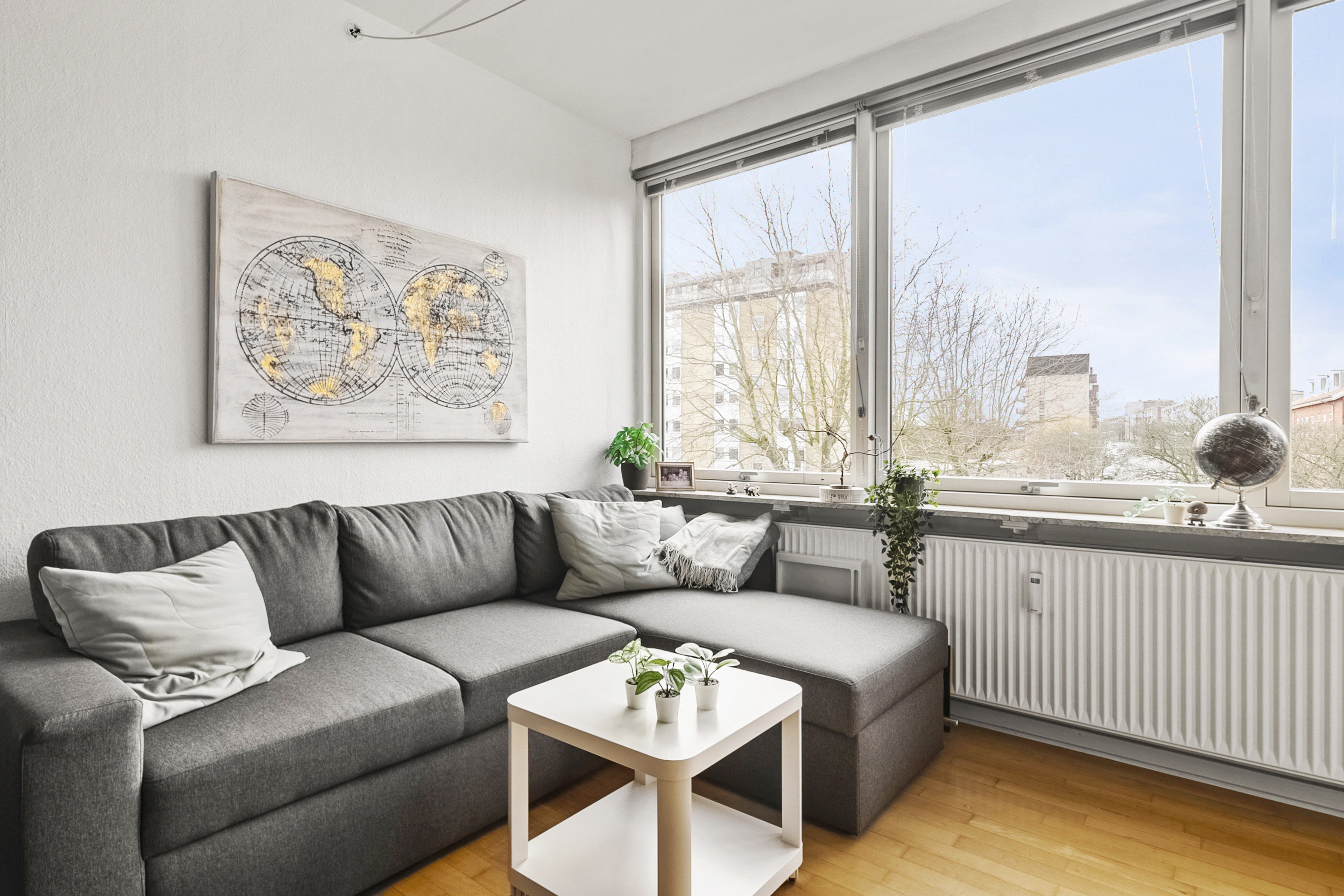 Fremhævet stue billede i fuldskærmstilstand. Billede af Jens Baggesens Vej 108, 2. th., 8200 Aarhus N