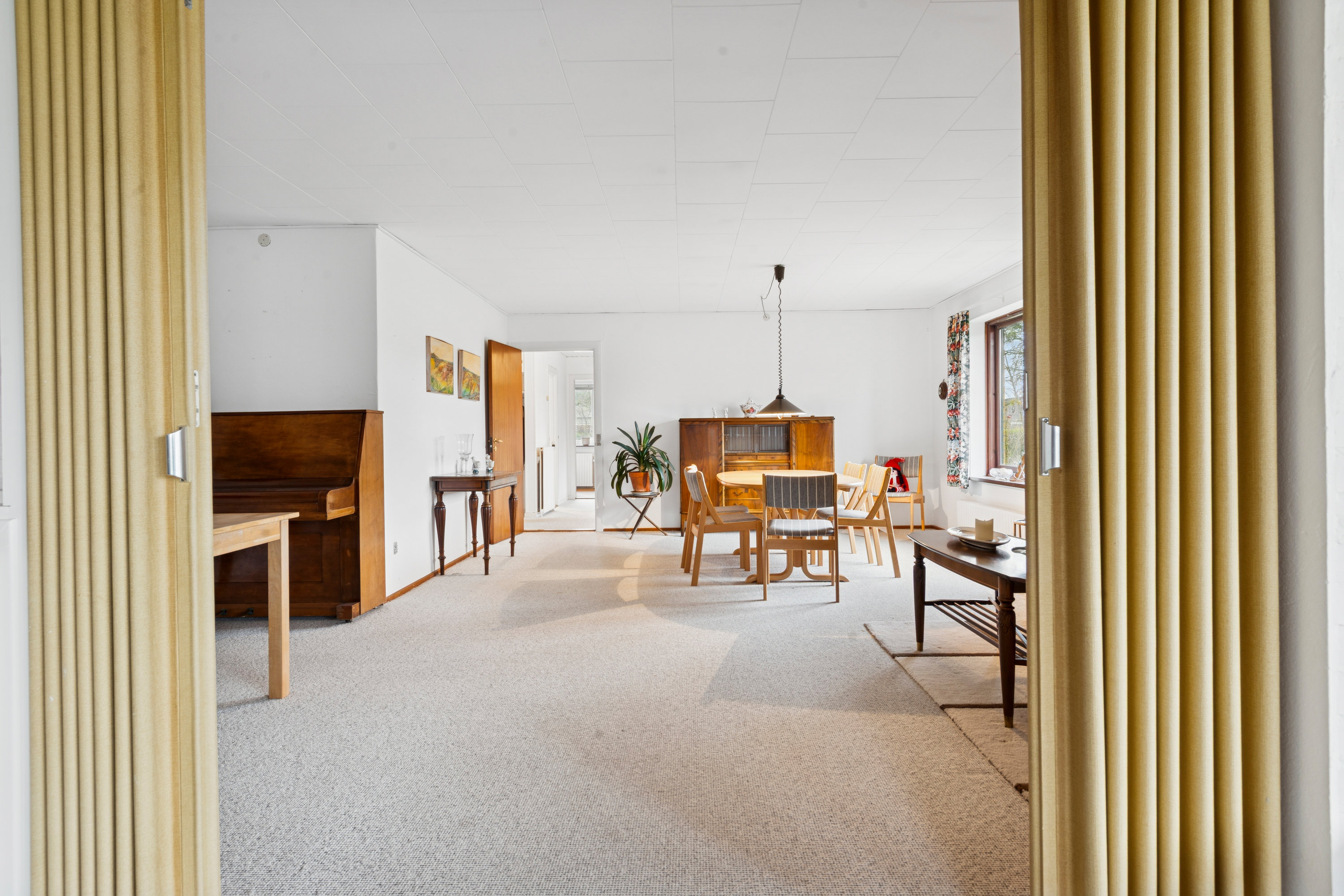 Fremhævet stue billede i fuldskærmstilstand. Billede af Lundager 27, 2670 Greve