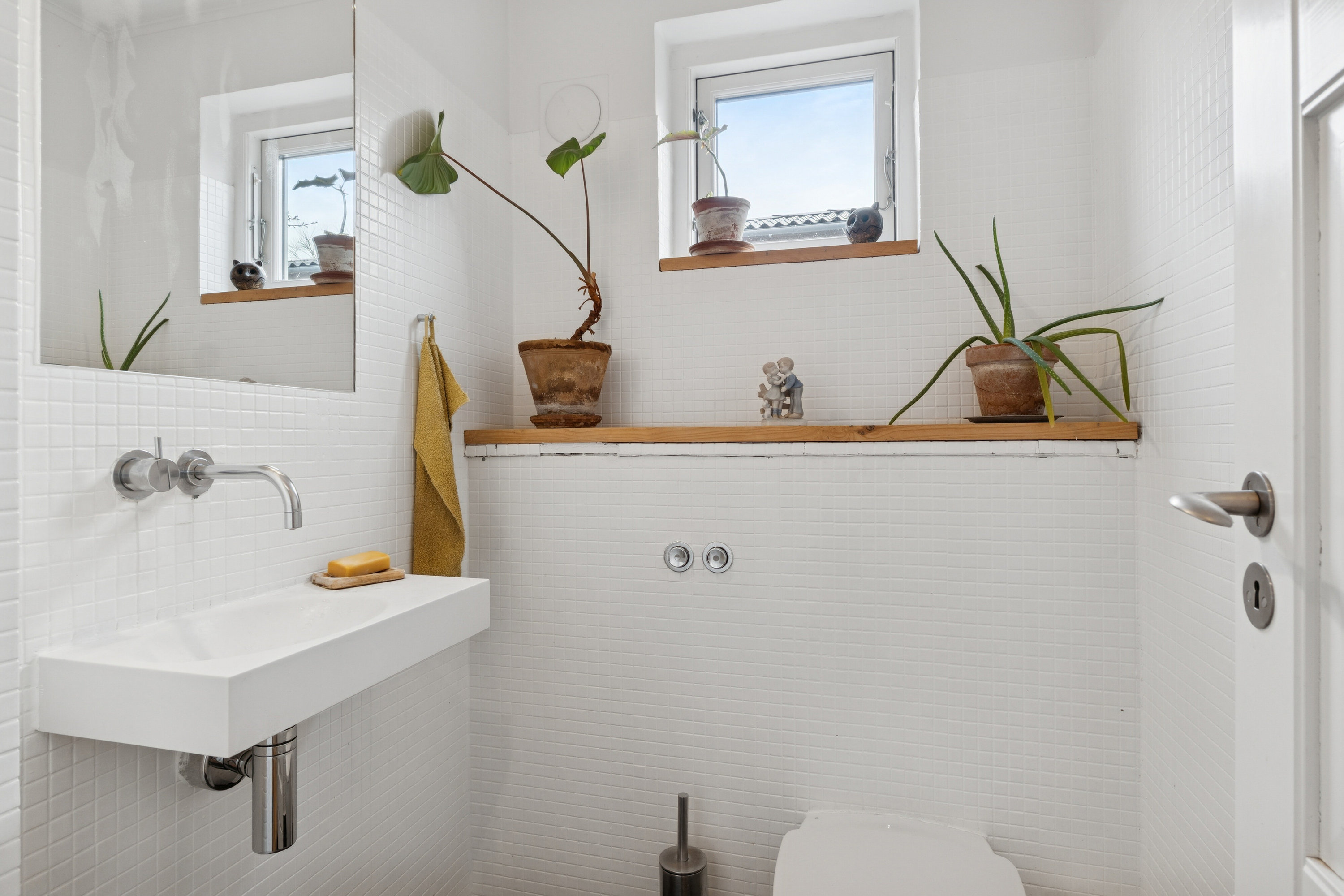 Fremhævet badeværelse billede i fuldskærmstilstand. Billede af Louisevej 2, 2800 Kongens Lyngby