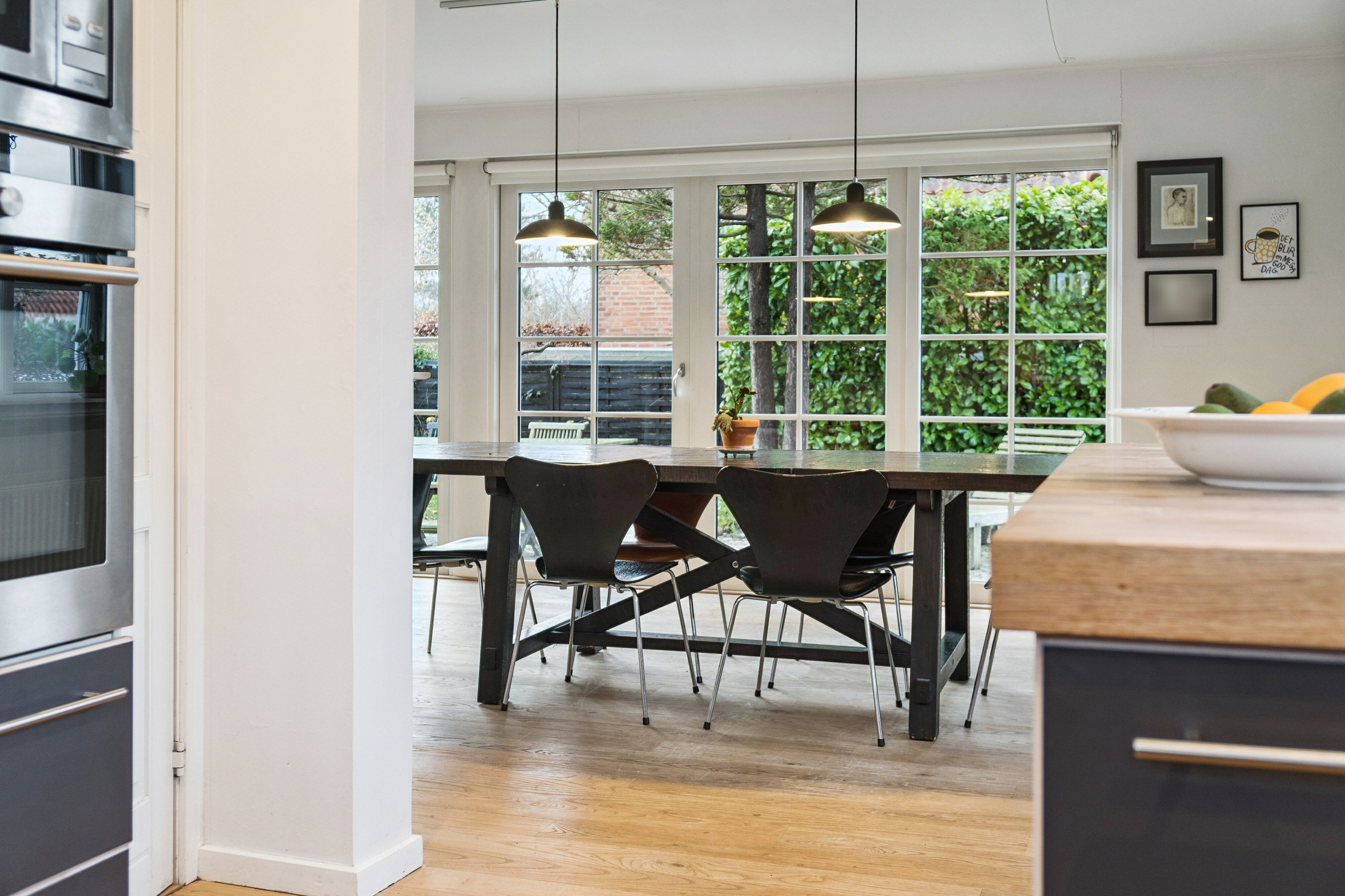 Fremhævet indendørs billede i fuldskærmstilstand. Billede af Louisevej 2, 2800 Kongens Lyngby