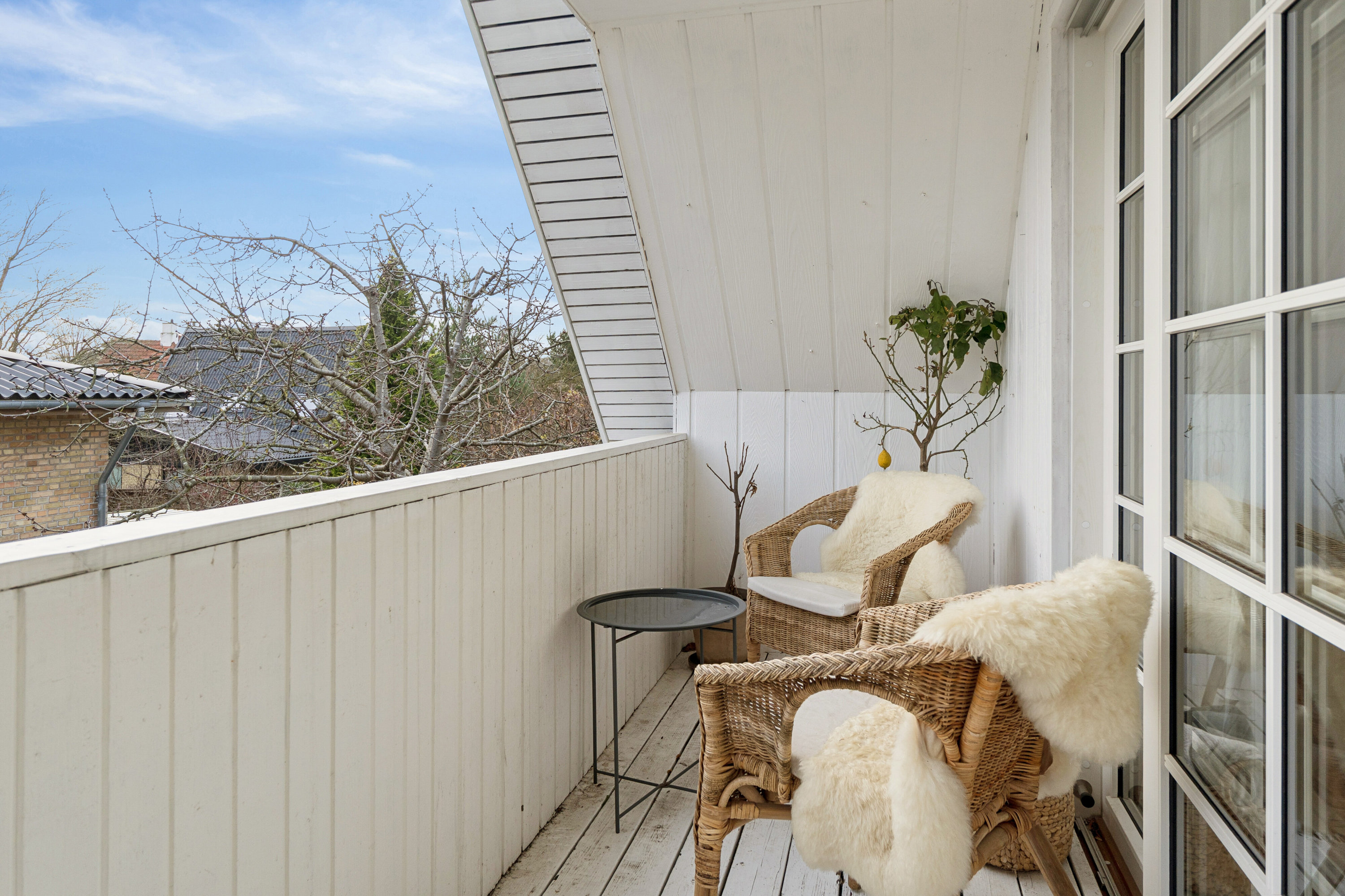 Fremhævet altan billede i fuldskærmstilstand. Billede af Louisevej 2, 2800 Kongens Lyngby