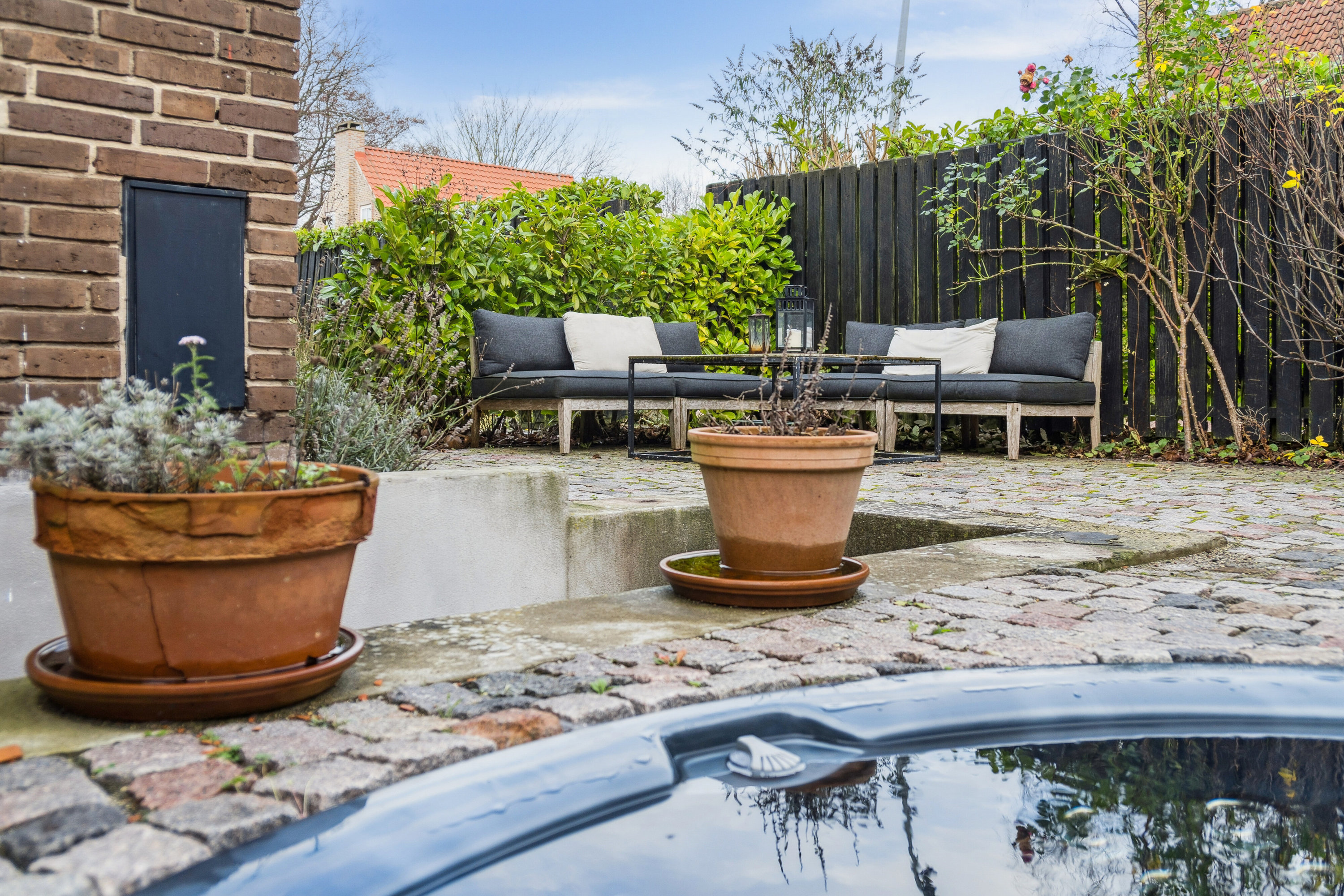 Fremhævet udendørs billede i fuldskærmstilstand. Billede af Louisevej 2, 2800 Kongens Lyngby