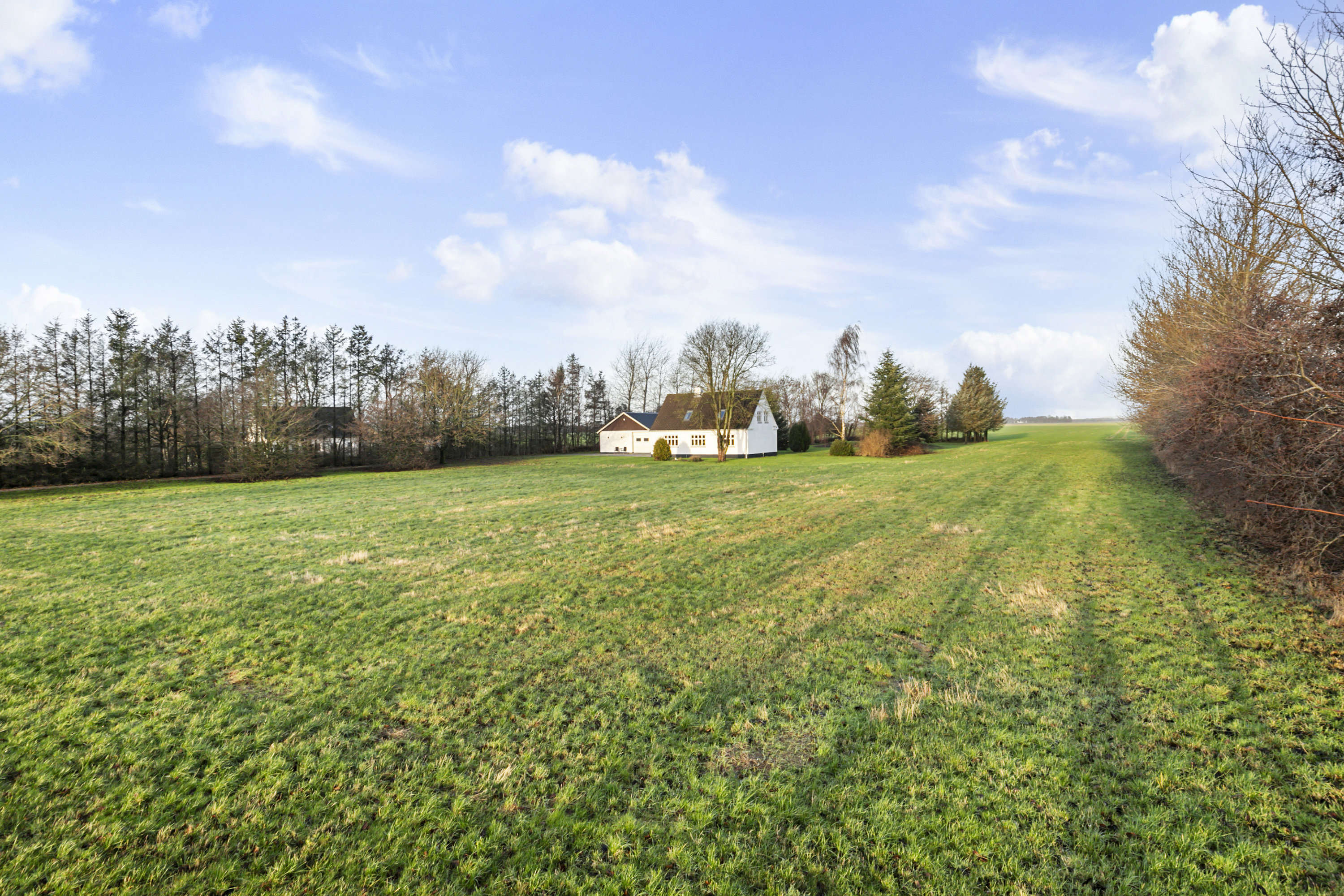 Fremhævet ejendommen billede i fuldskærmstilstand. Billede af Smalskiftevej 44, 9382 Tylstrup