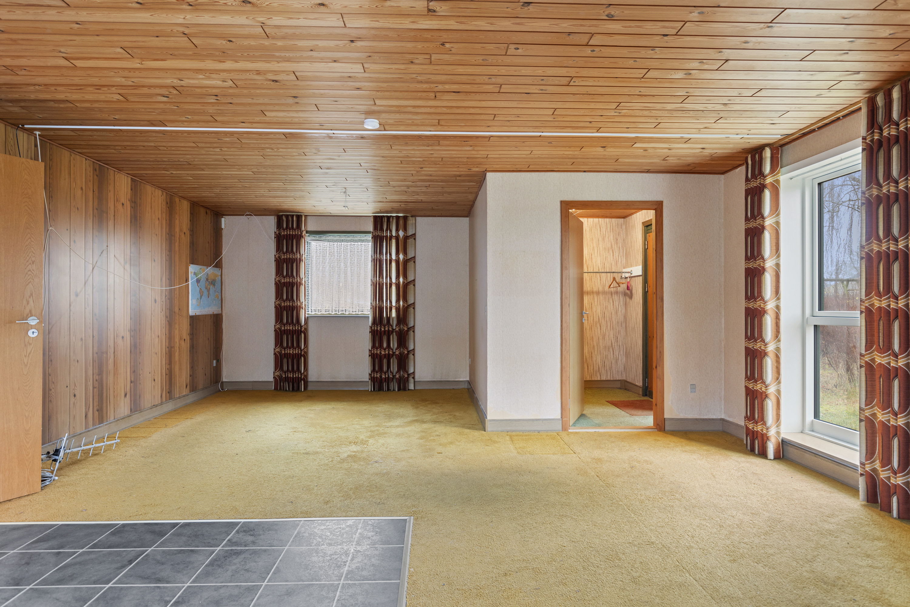 Fremhævet stue billede i fuldskærmstilstand. Billede af Nymarken 14, Ullits, 9640 Farsø