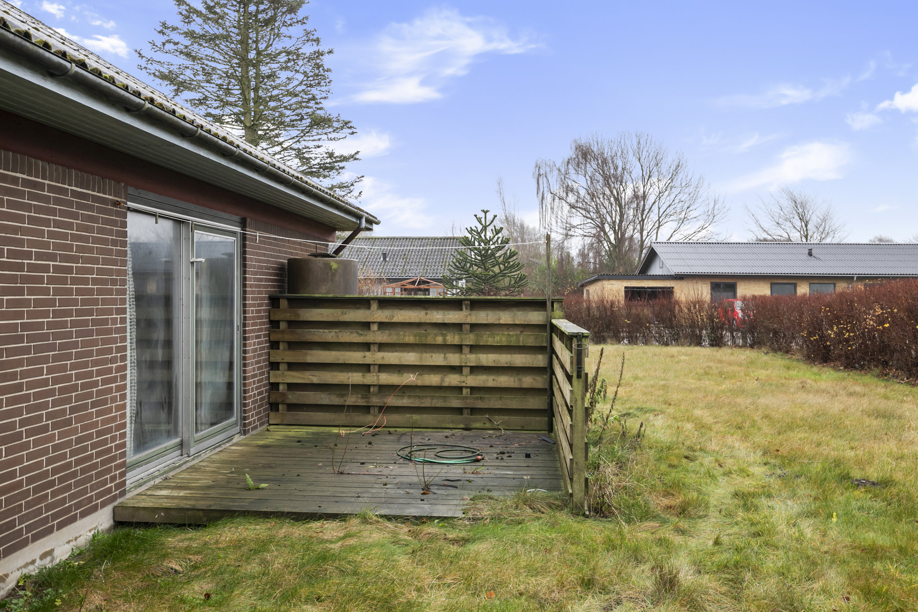 Fremhævet terrasse billede i fuldskærmstilstand. Billede af Nymarken 14, Ullits, 9640 Farsø