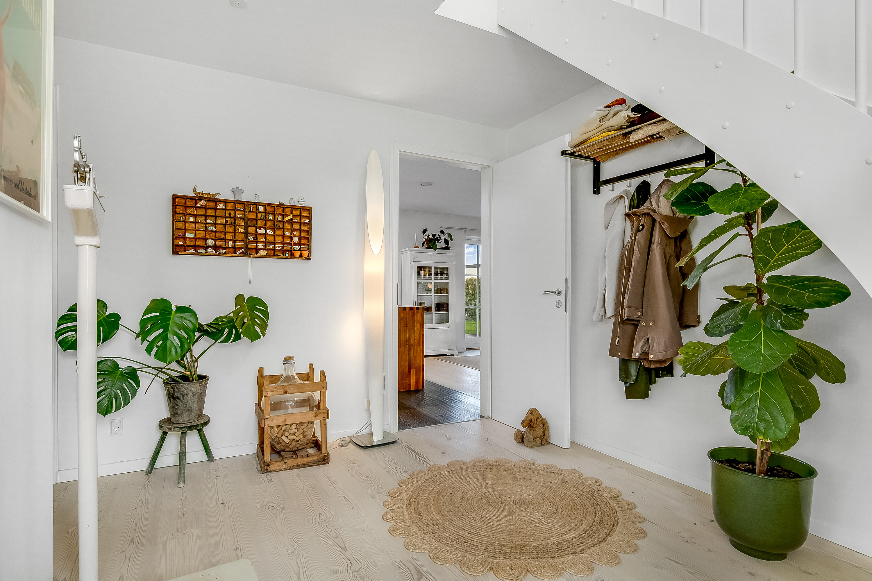 Fremhævet entré billede i fuldskærmstilstand. Billede af Skolebakken 58A, Nr Bjert, 6000 Kolding