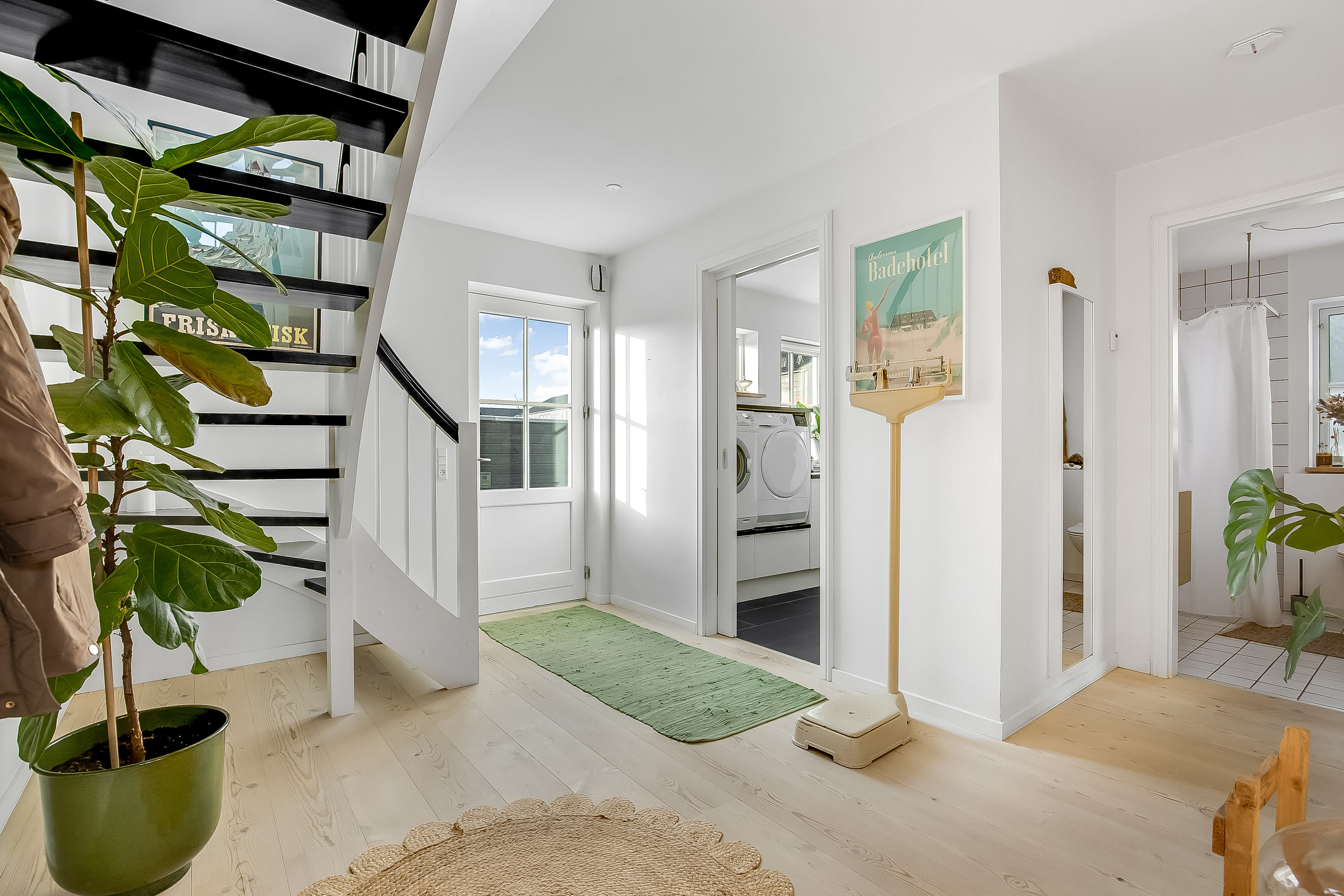 Fremhævet entré billede i fuldskærmstilstand. Billede af Skolebakken 58A, Nr Bjert, 6000 Kolding