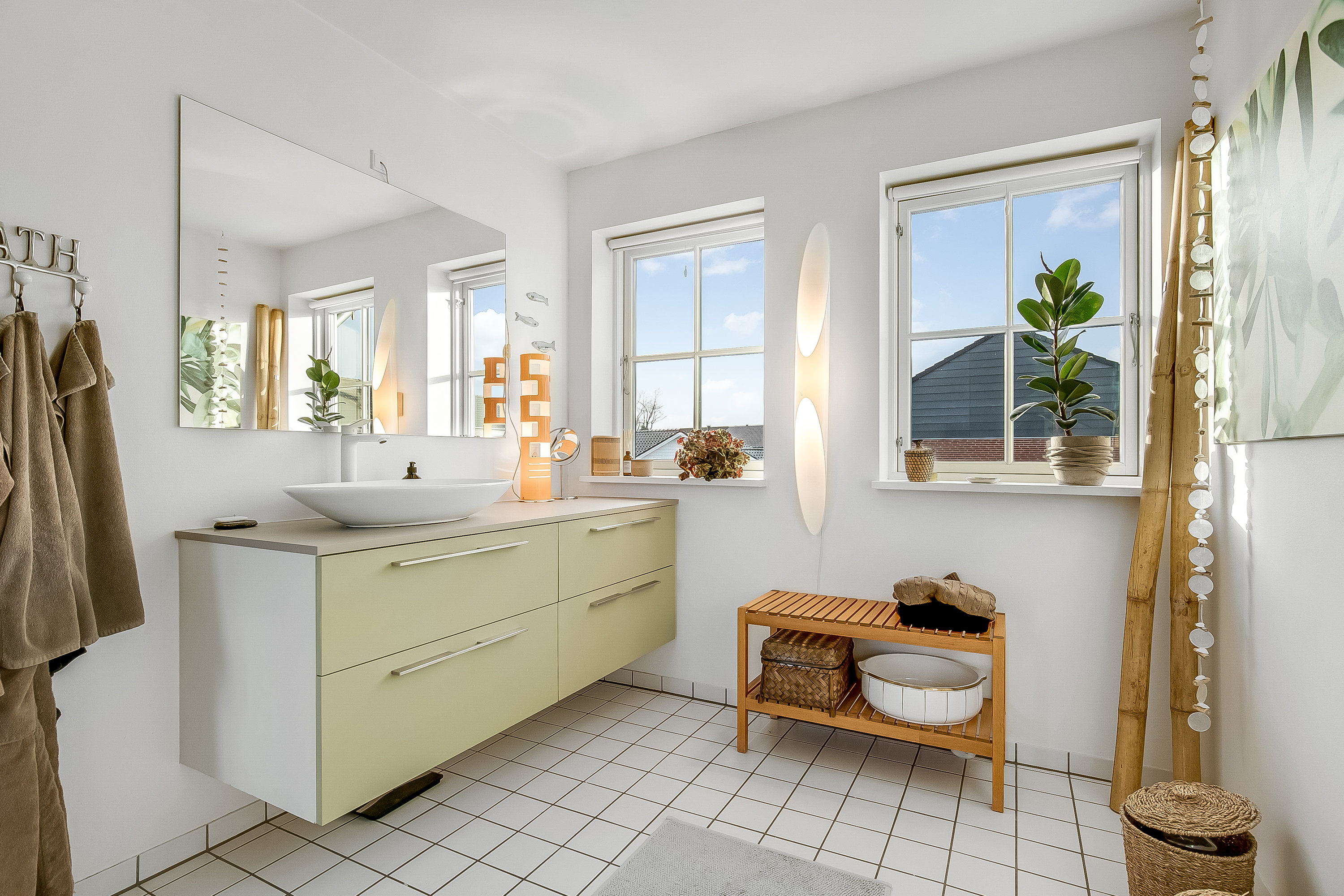 Fremhævet badeværelse billede i fuldskærmstilstand. Billede af Skolebakken 58A, Nr Bjert, 6000 Kolding