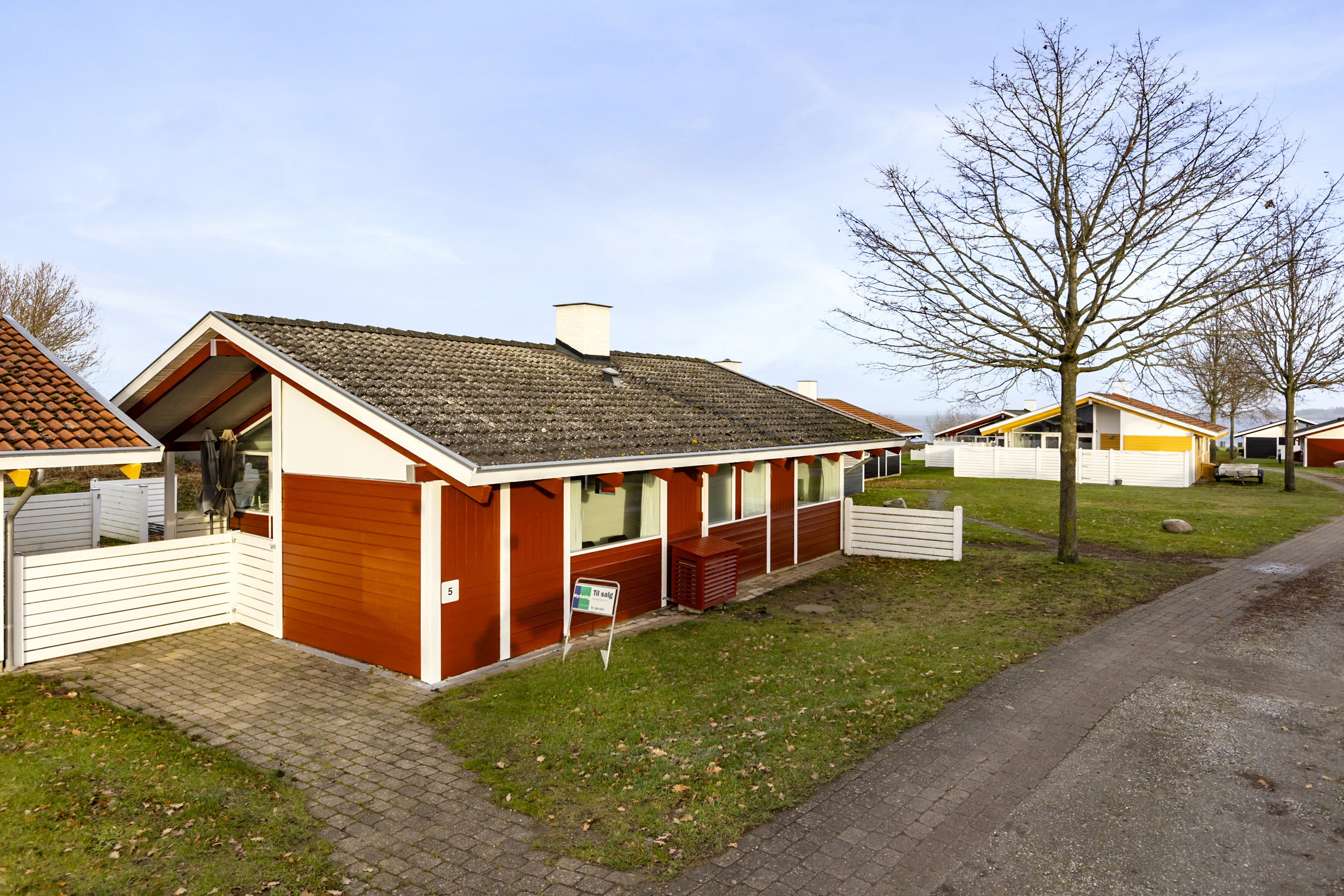 Fremhævet ejendommen billede i fuldskærmstilstand. Billede af Solbakkevej 5, Løjt Feriecenter, 6200 Aabenraa