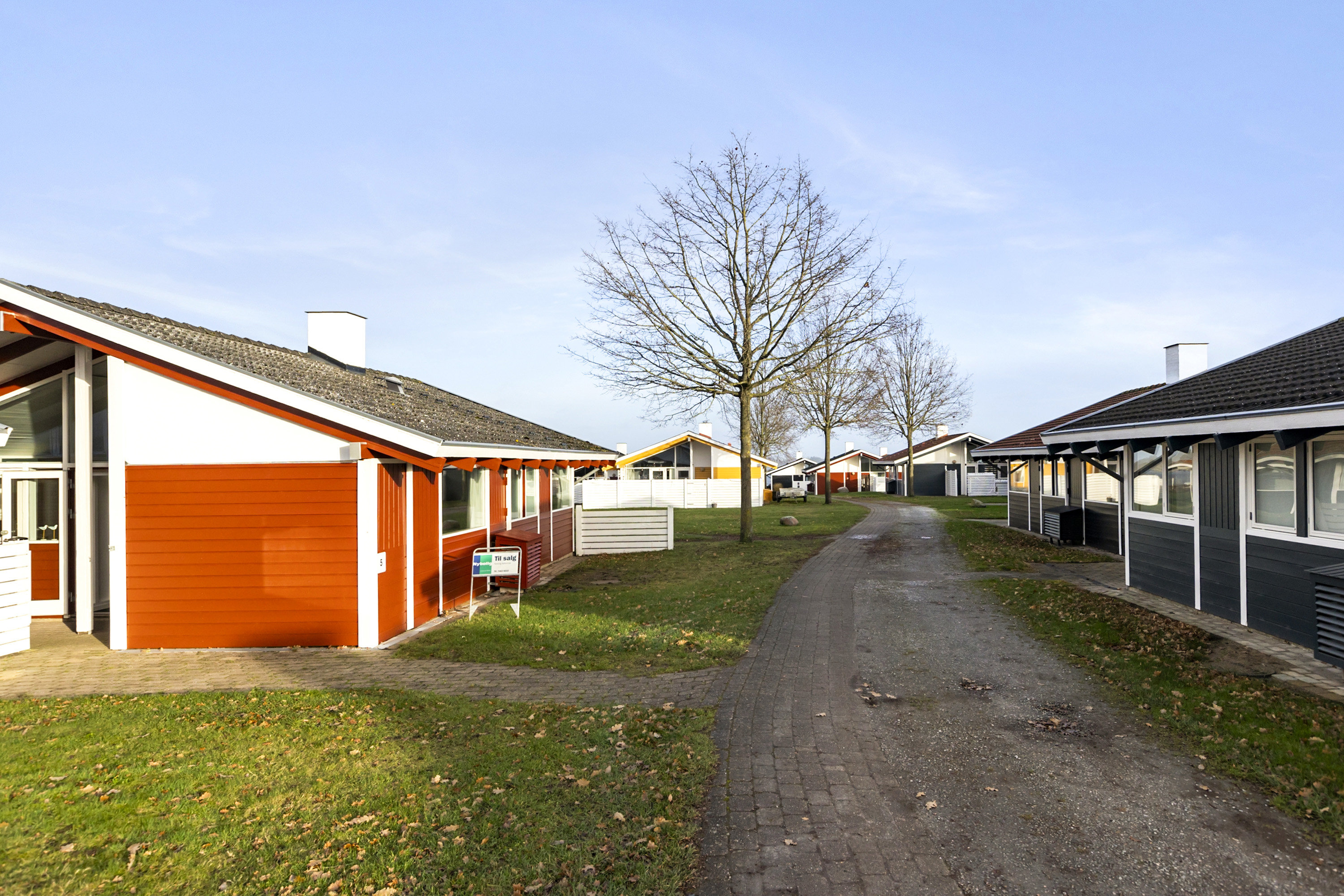 Fremhævet ejendommen billede i fuldskærmstilstand. Billede af Solbakkevej 5, Løjt Feriecenter, 6200 Aabenraa