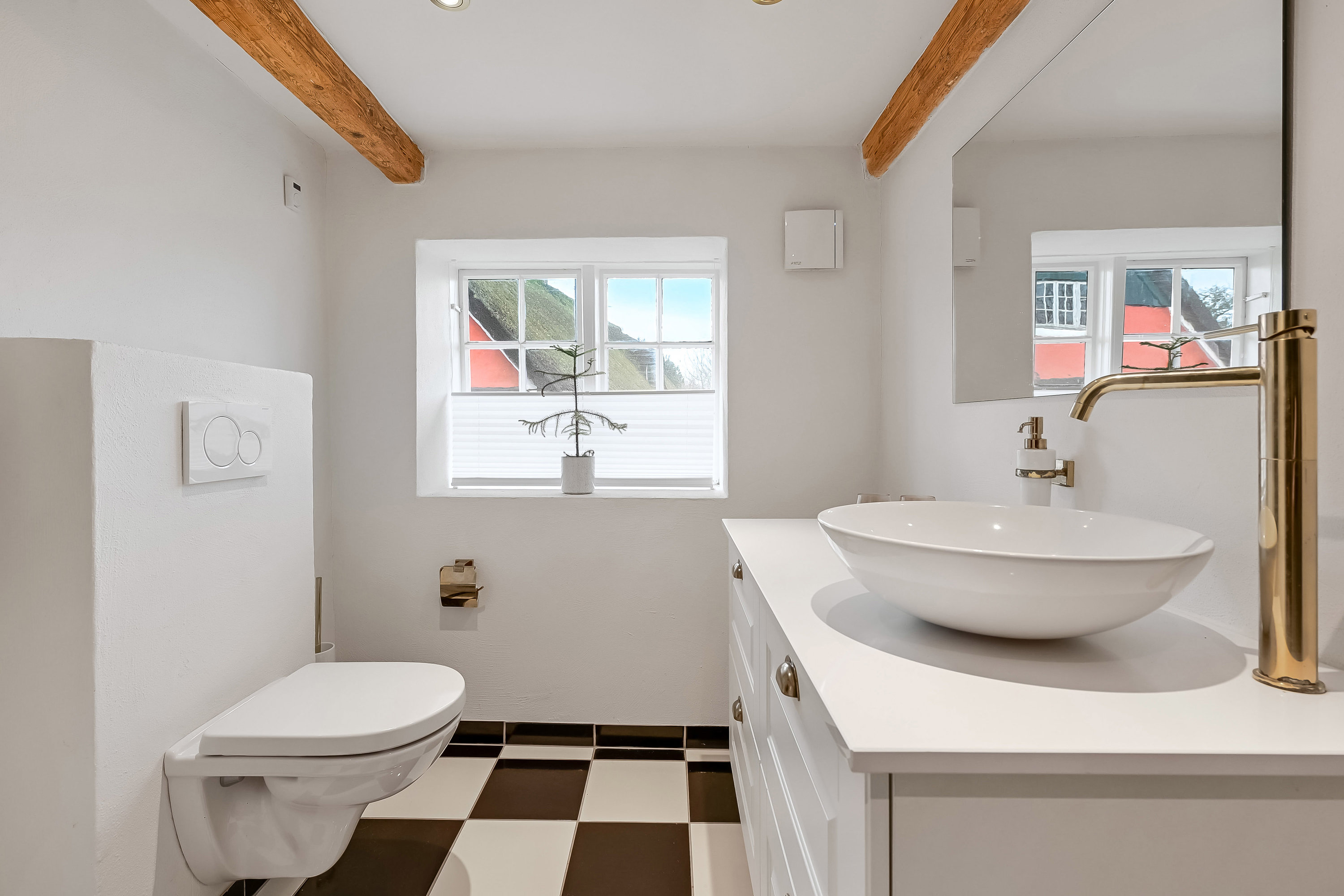 Fremhævet badeværelse billede i fuldskærmstilstand. Billede af Gammel Byvej 6, Sønderho, 6720 Fanø