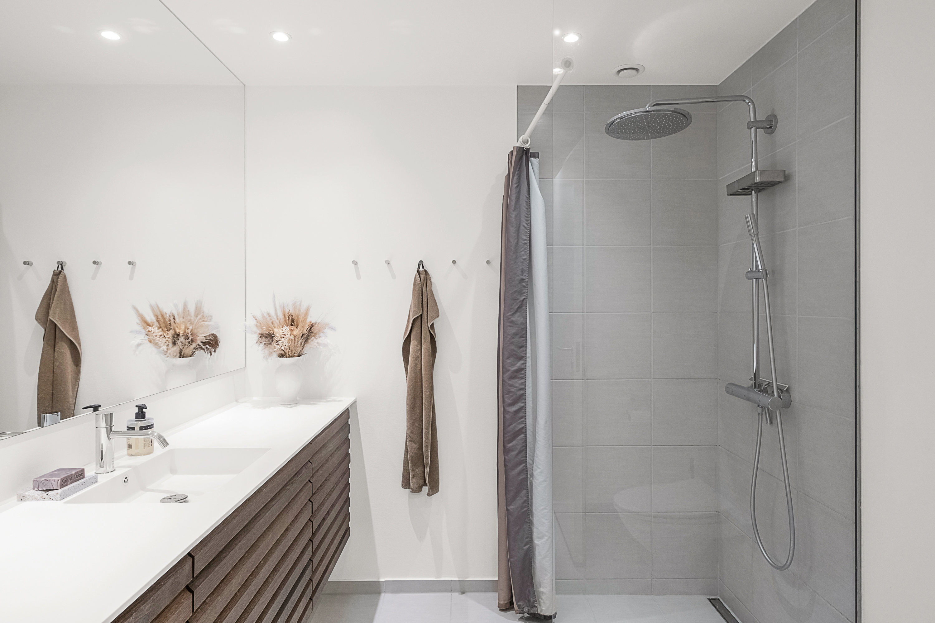 Fremhævet badeværelse billede i fuldskærmstilstand. Billede af Ceresbyen 40, 1. 3., 8000 Aarhus C