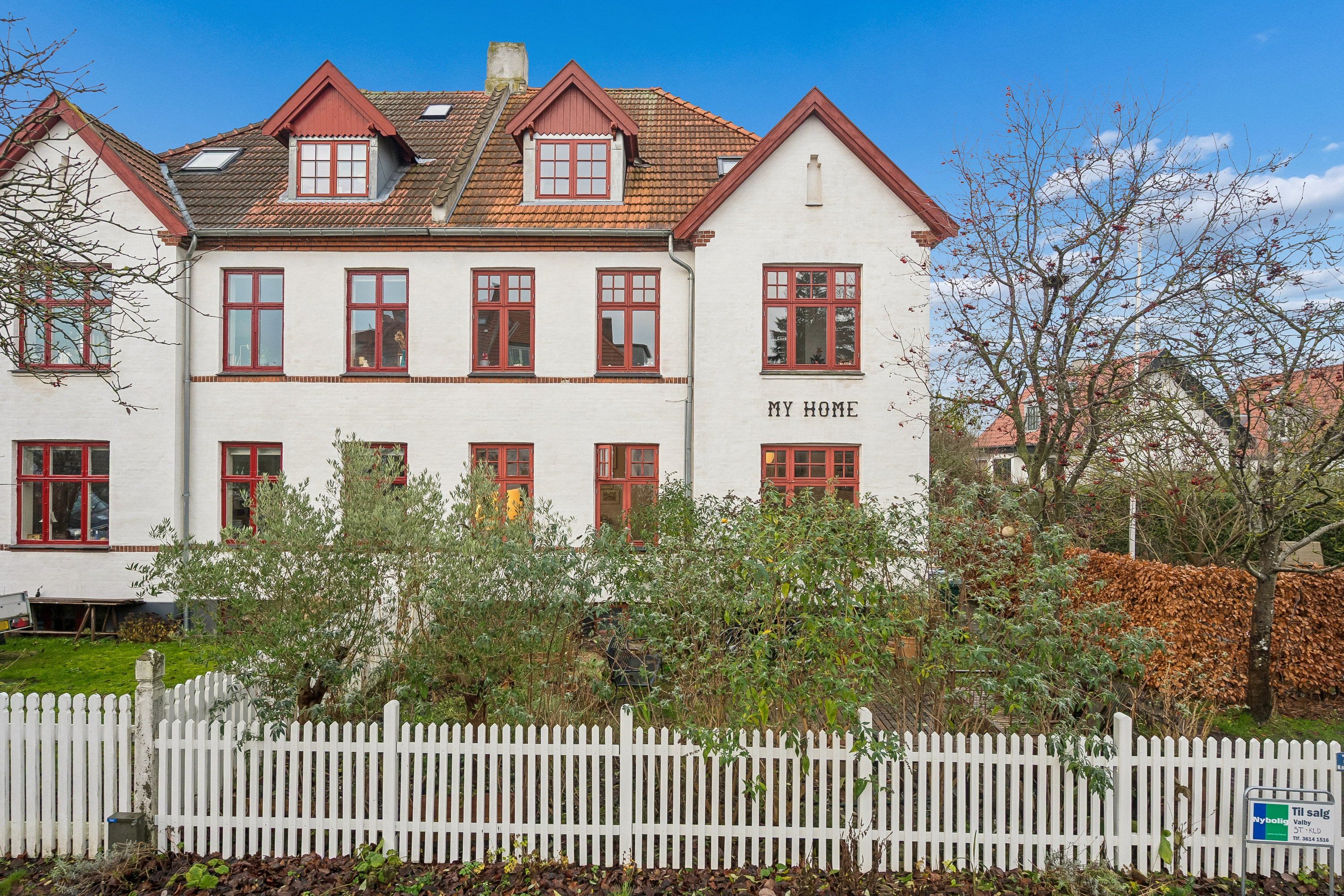 Fremhævet  billede i fuldskærmstilstand. Billede af Vestre Allé 7, st.., 2500 Valby